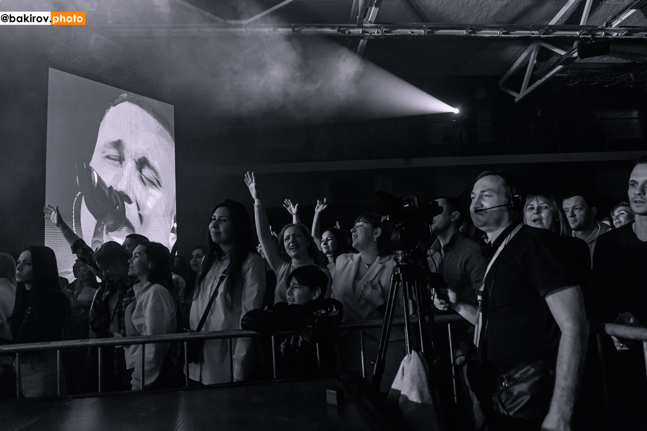 25.11 Концерт Шум. Команда специалистов в мире фотографии и видео. Детский фотограф, семейный фотограф