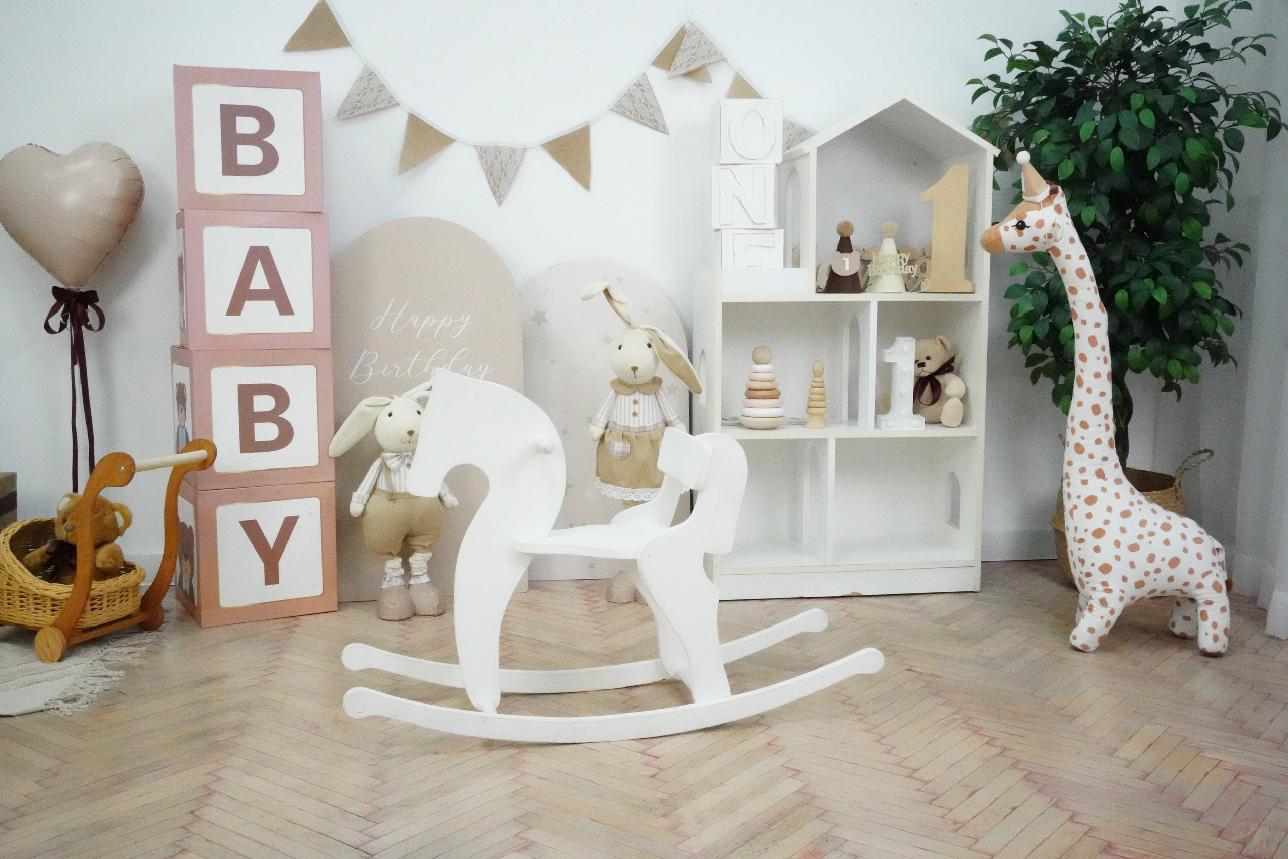 Наши Новые Фотозоны. Детская Фотостудия ГОДОВАСИКИ в Санкт-Петербурге фотосесия на годик