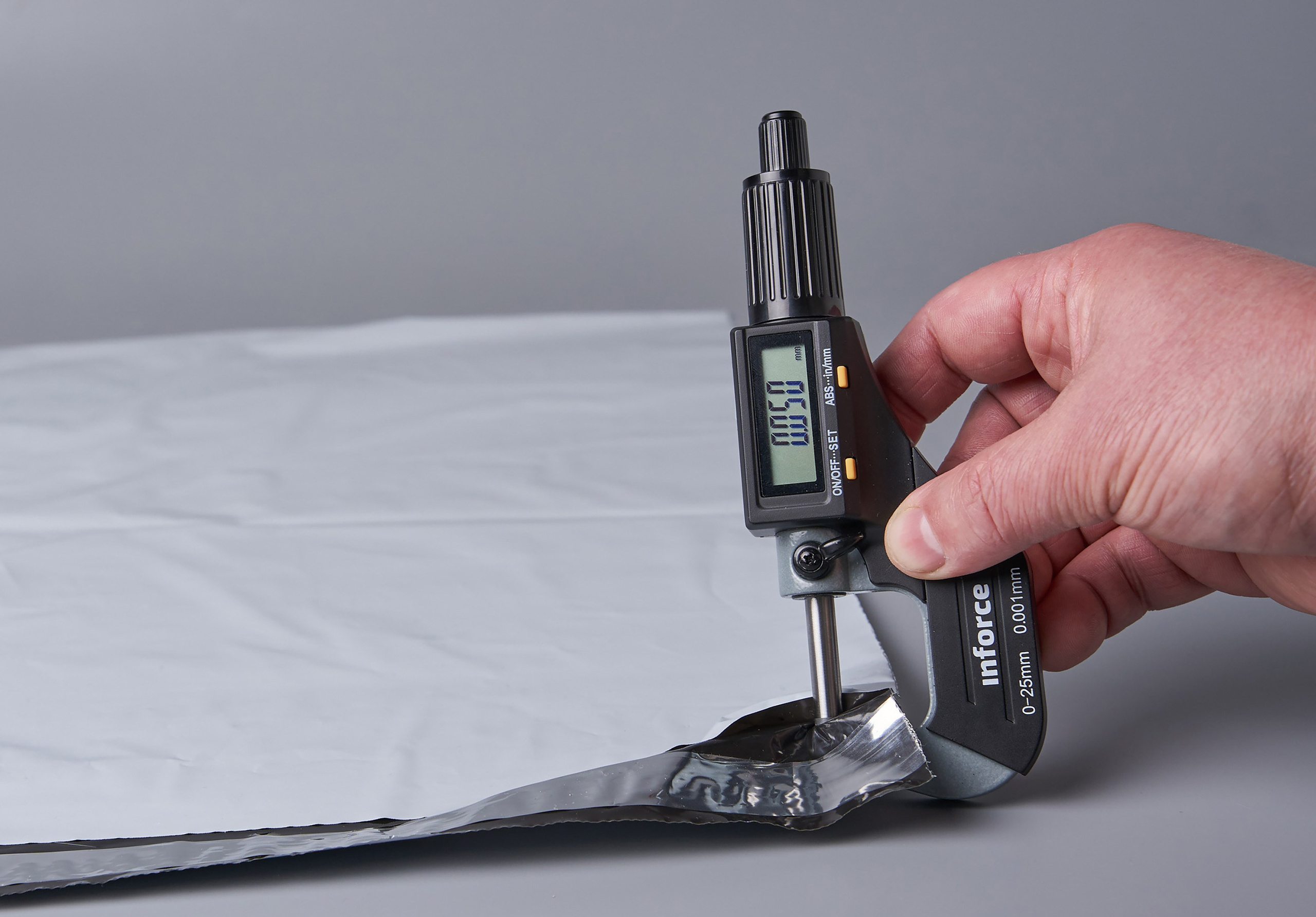 Фотограф для маркетплейсов и интернет магазина в Твери. Фотограф в Твери Захаров Сергей