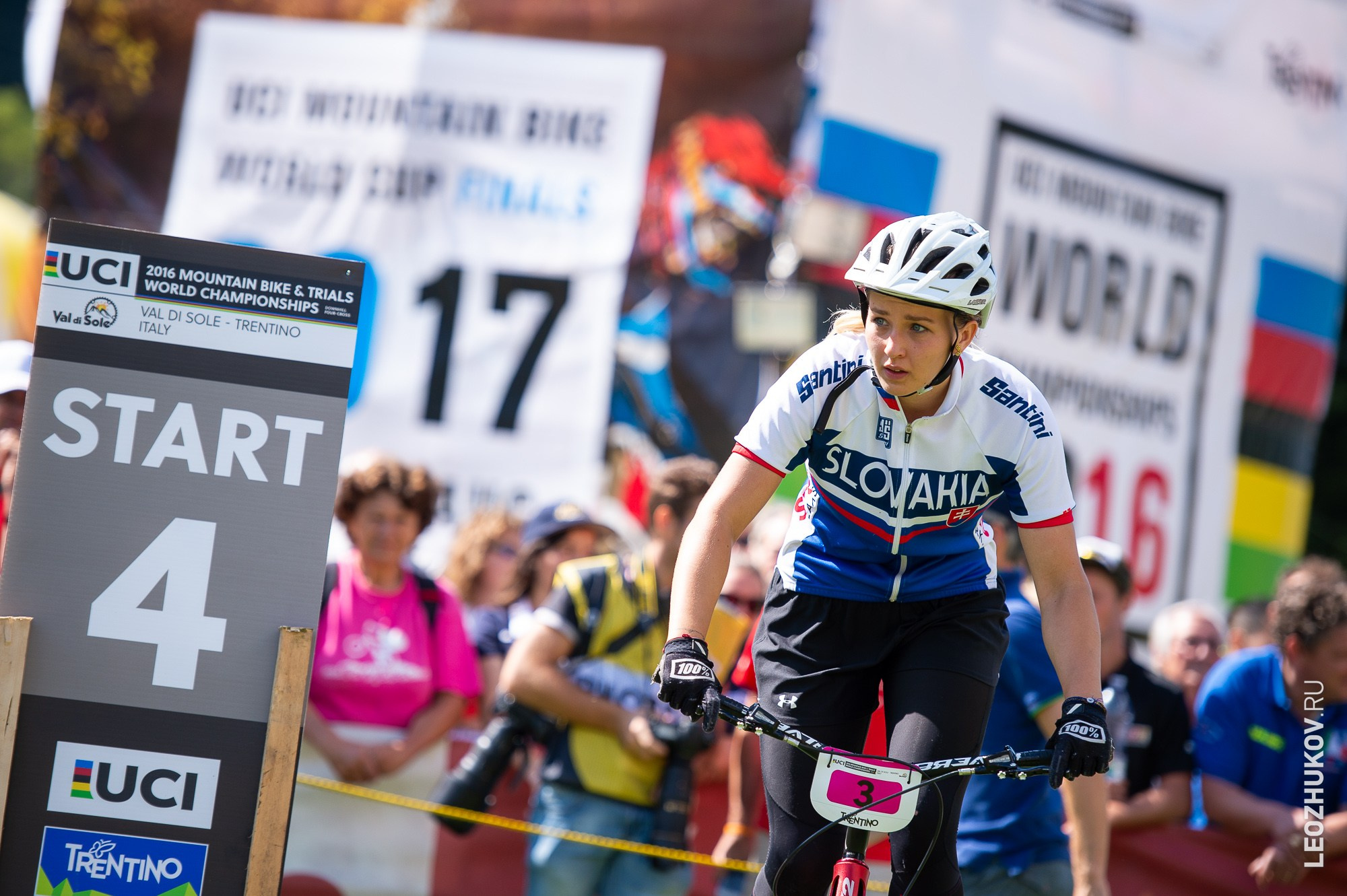 UCI Trials World Championships 2016 — finals. Sports photographer Leonid Zhukov