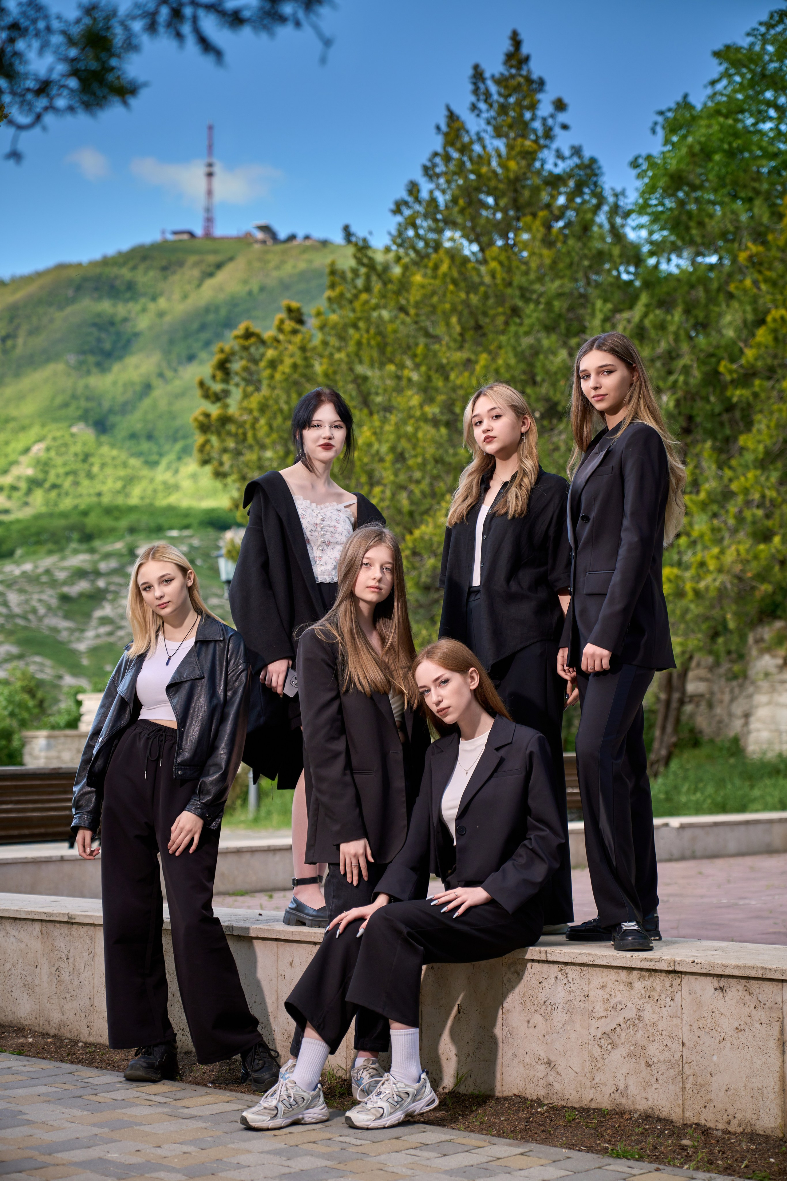 Выпускные альбомы и съемка на улице, плюсы и минусы