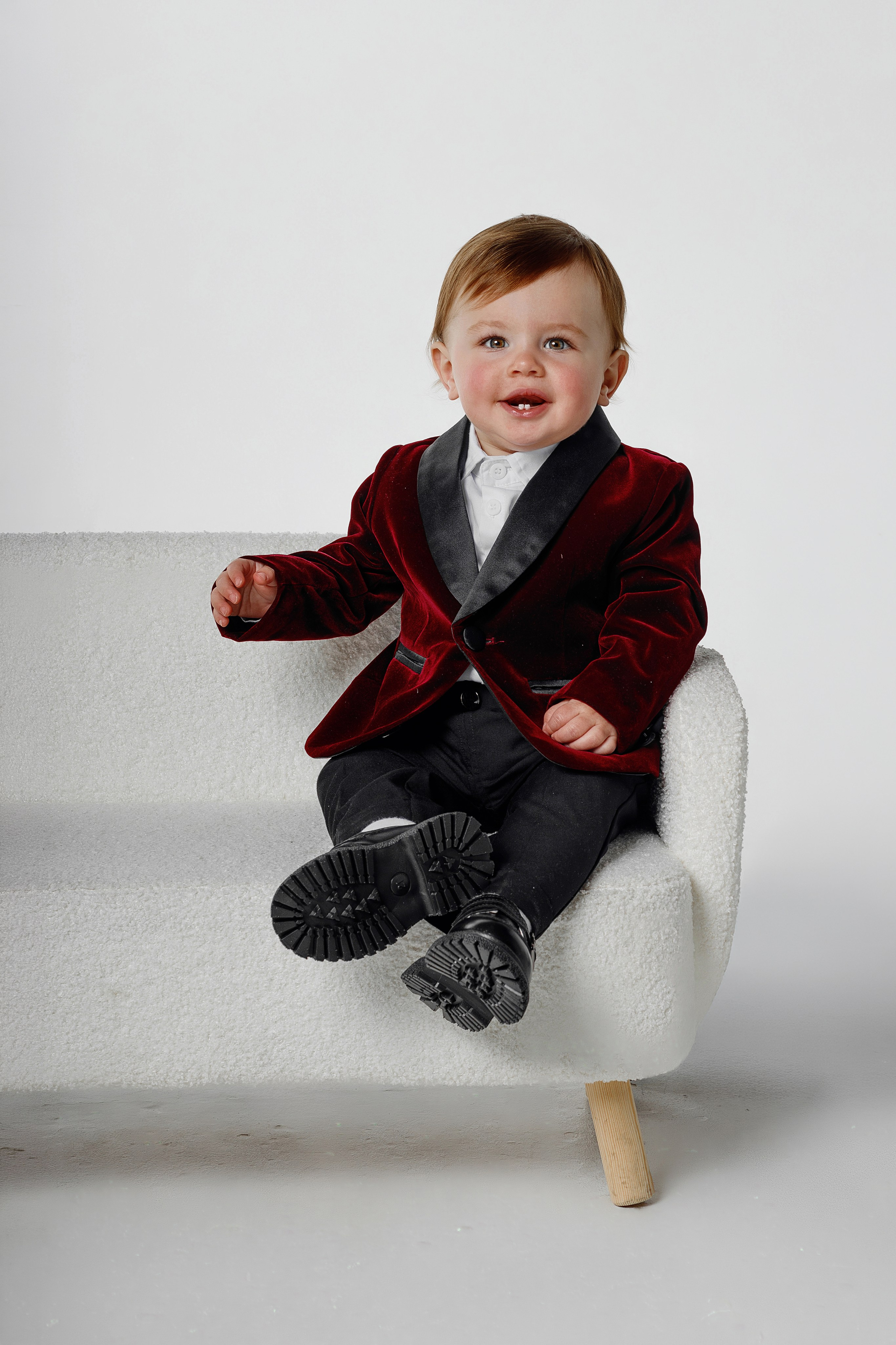 Фотосессия на 1 годик в Сочи. Детский студийный фотограф Сочи