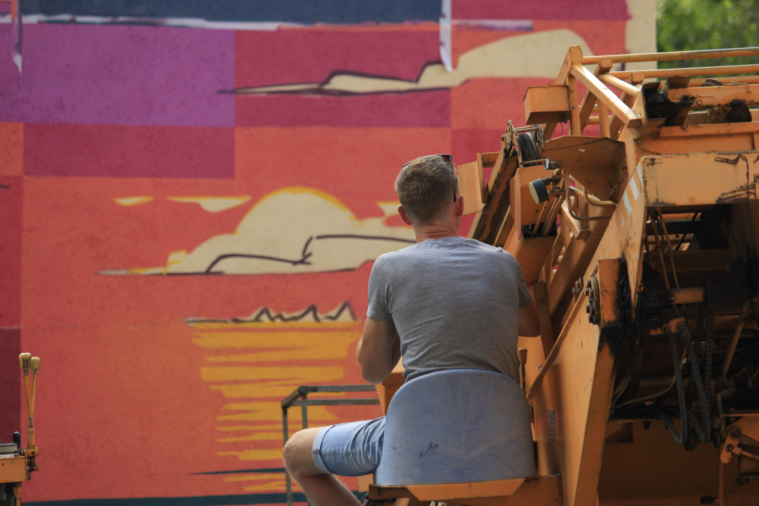 Фестиваль стрит-арта ПОСЛАНИЕ УЛИЦ. Фотокрыжовник. Снимаем, дружим, путешествуем