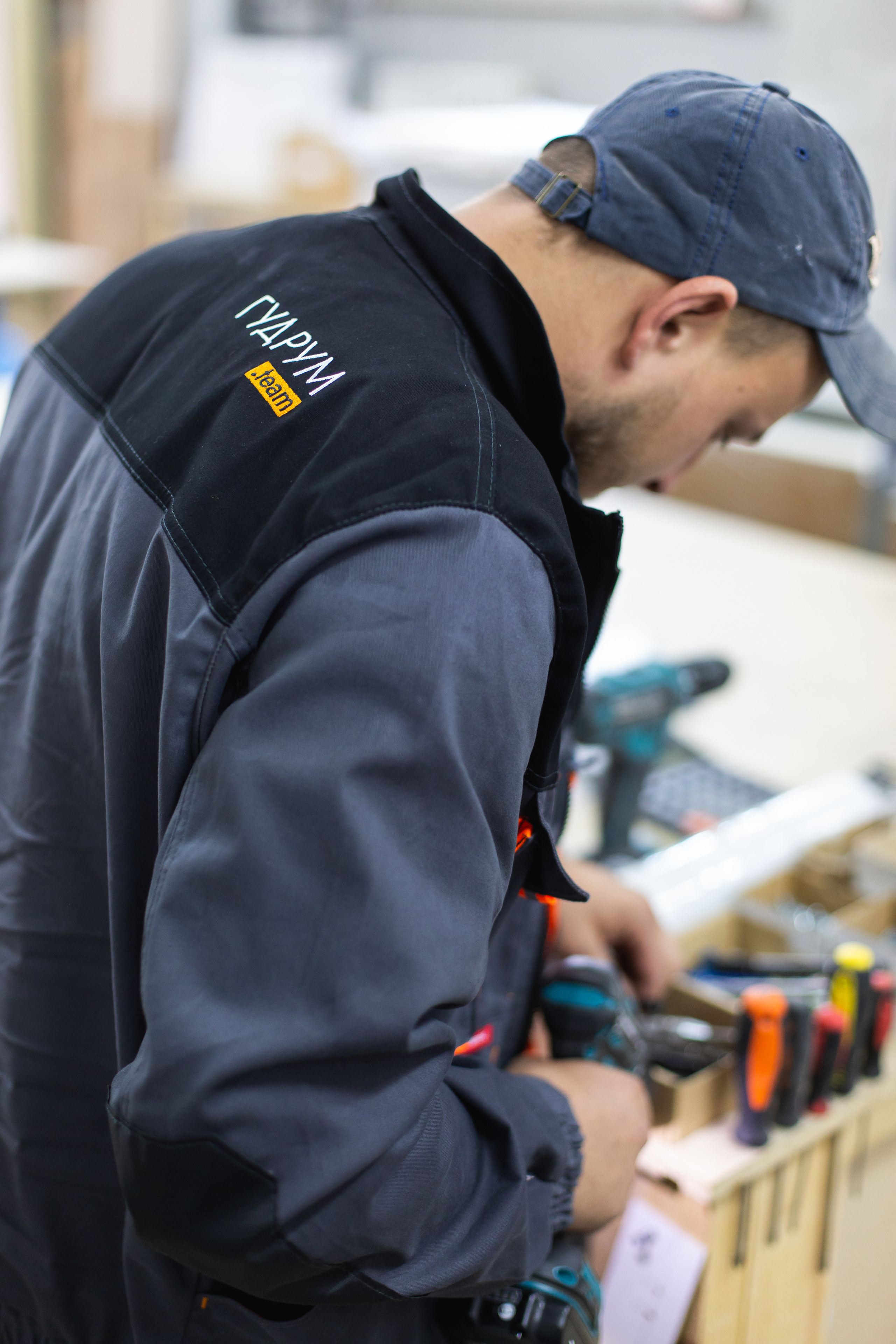 Сборка мебели в Томске на заказ по дизайн проектам и на заказ. Качественная сборка мебели по стандартам и конструкторской документации