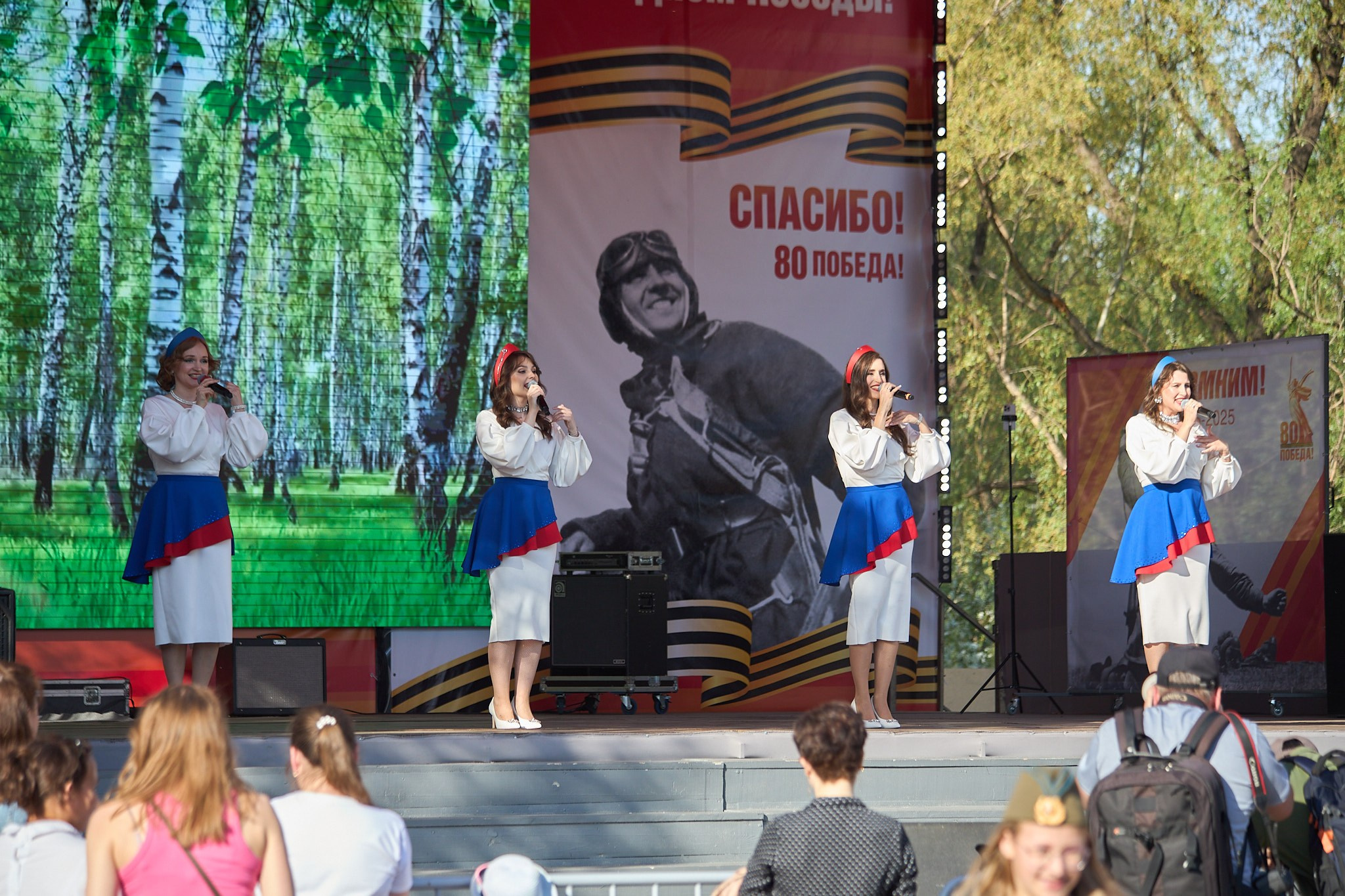 Парк Победы 9 мая 2025 года. Фотограф Омск | Александр Вандеров