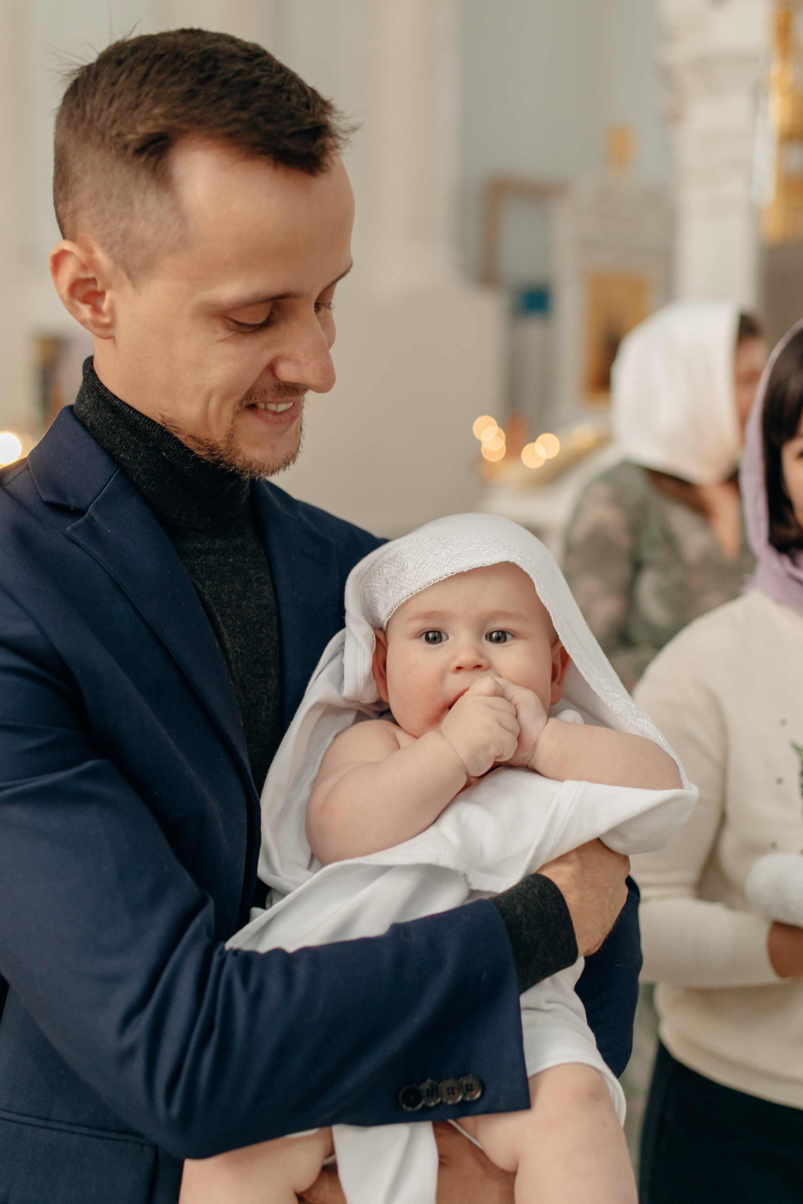 где провести Крещение ребенка в Смольном соборе СПб, лучший храм для Крещение ребенка в Смольном соборе СПб, где креститься питер, лучший собор, церковь для крещения, сколько стоит крещение спб, фотограф на крещение, намоленный храм