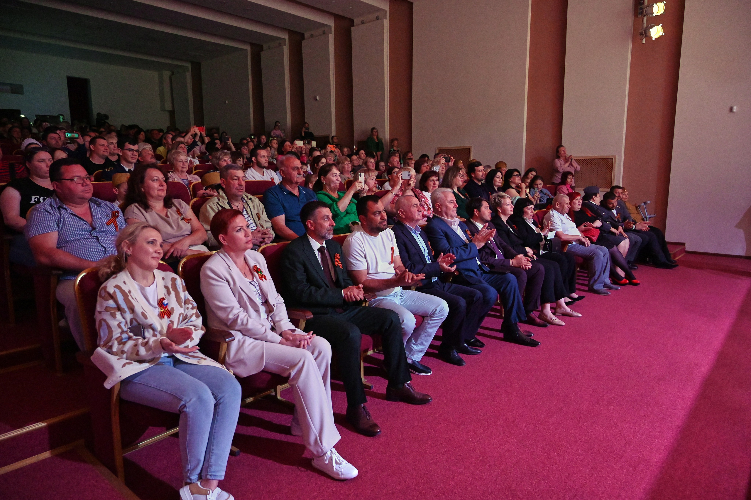 9 мая в ДК КАбардинки. Жизнь курорта Кабардинка в фотографиях