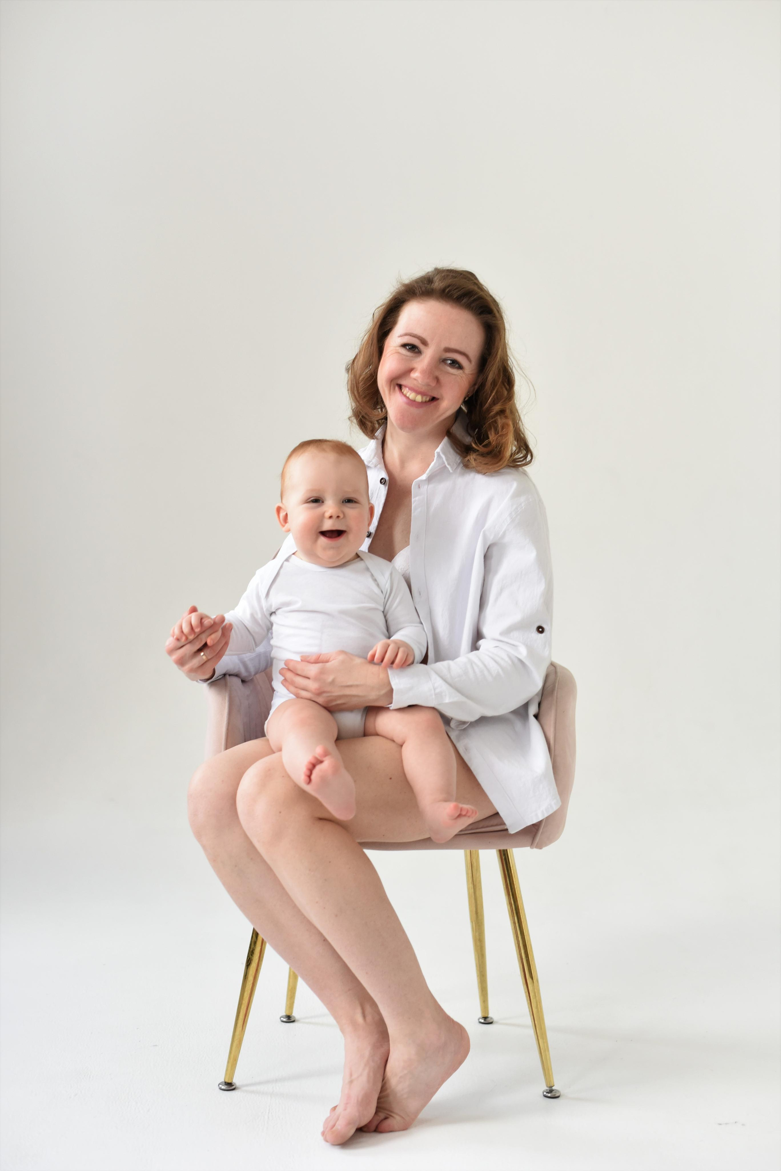 Студийная съемка. Минимализм. Женский и семейный фотограф Людмила Богачкина