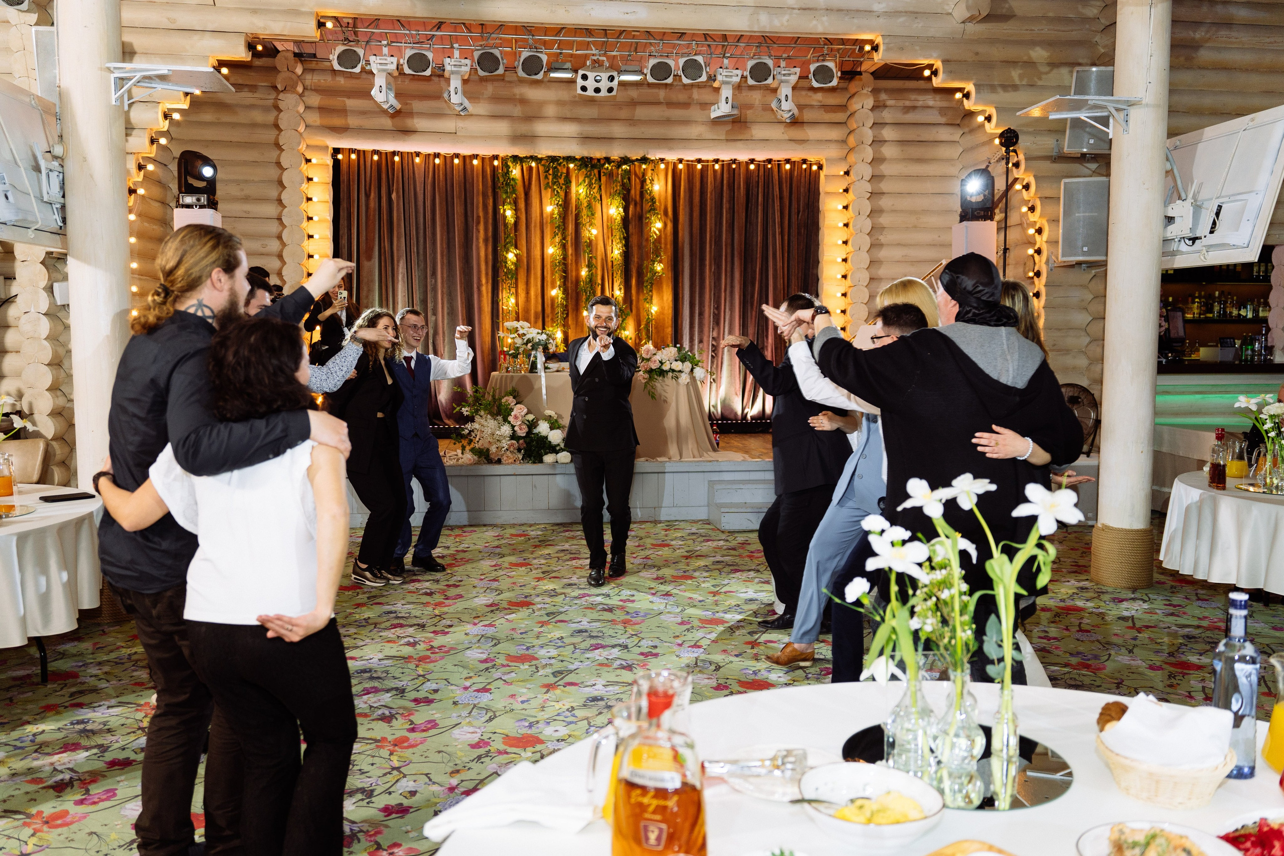 Свадьба Валентина и Дарьи в загородном клубе «Ближняя дача»