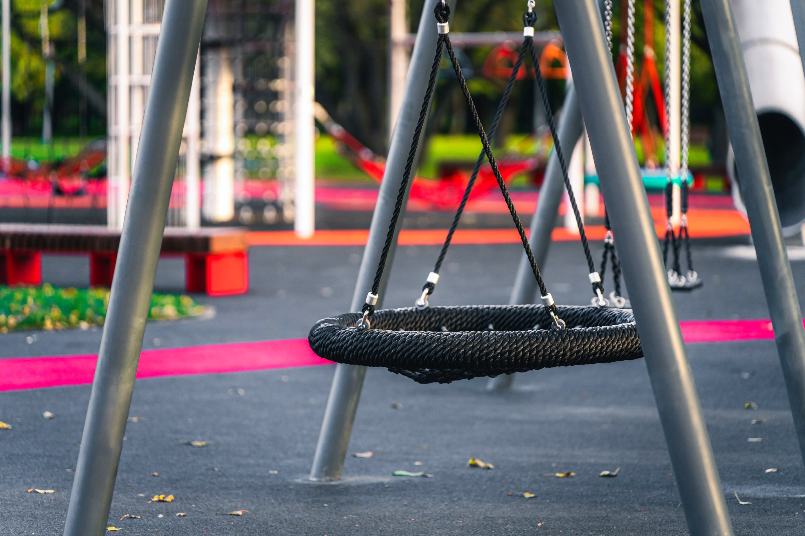 Детская площадка в Парке Авиаторов. Святослав Буньков | фотограф