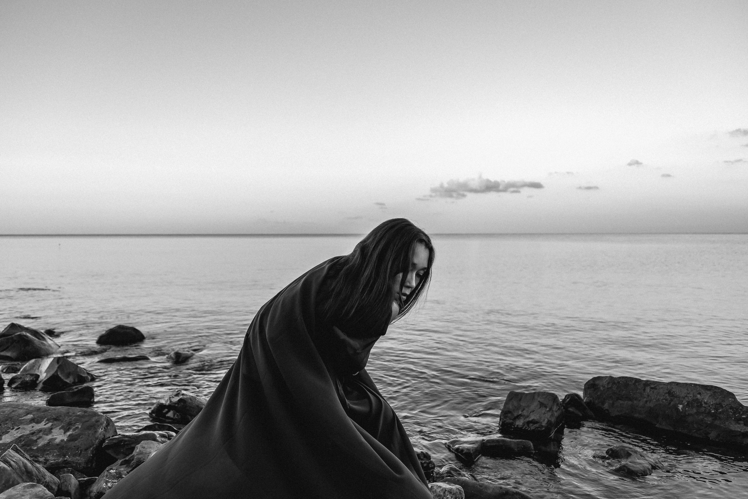 Раздумья. Портретный и репортажный фотограф. Эмоциональные и откровенные портрет