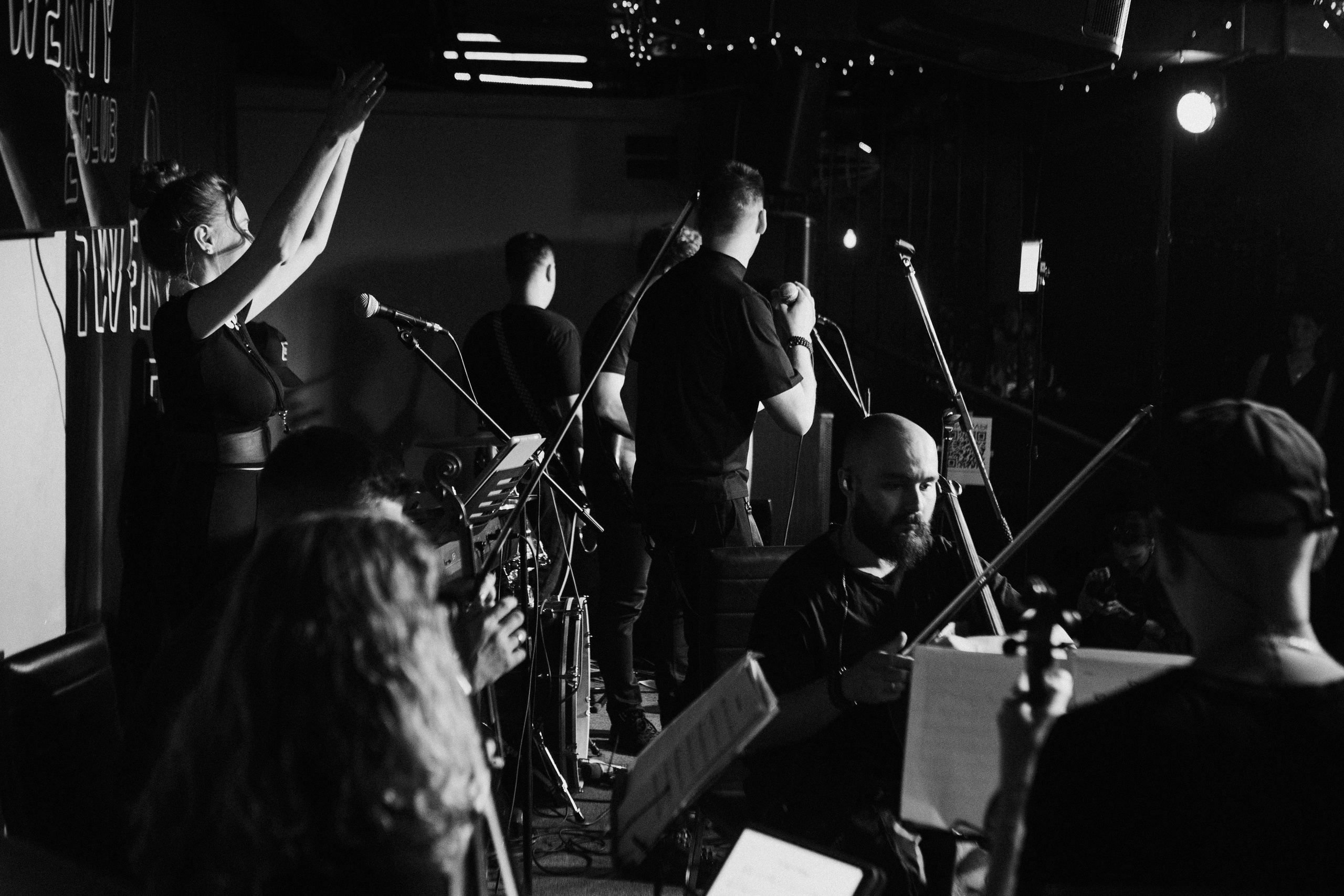 Выстпление KRAKER MUSIC BAND & DA VINCI String Quartet