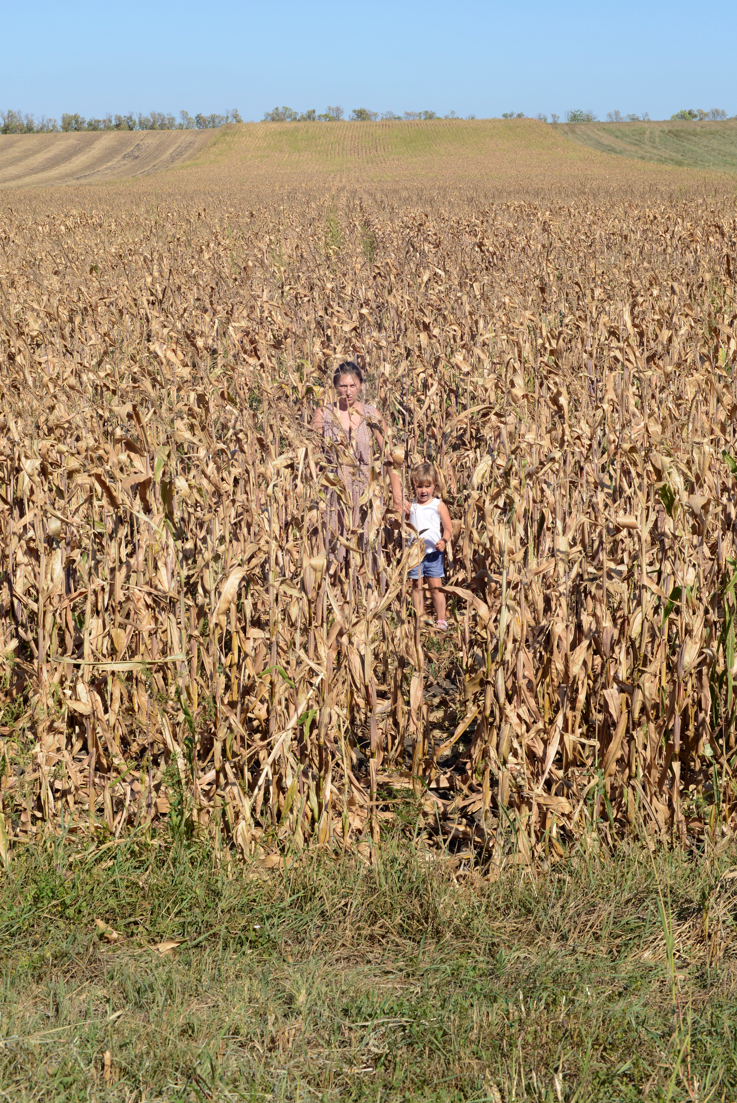 ПЕЩЕРА. Междисциплинарная художница Мария Кокунова Санкт-Петербург
