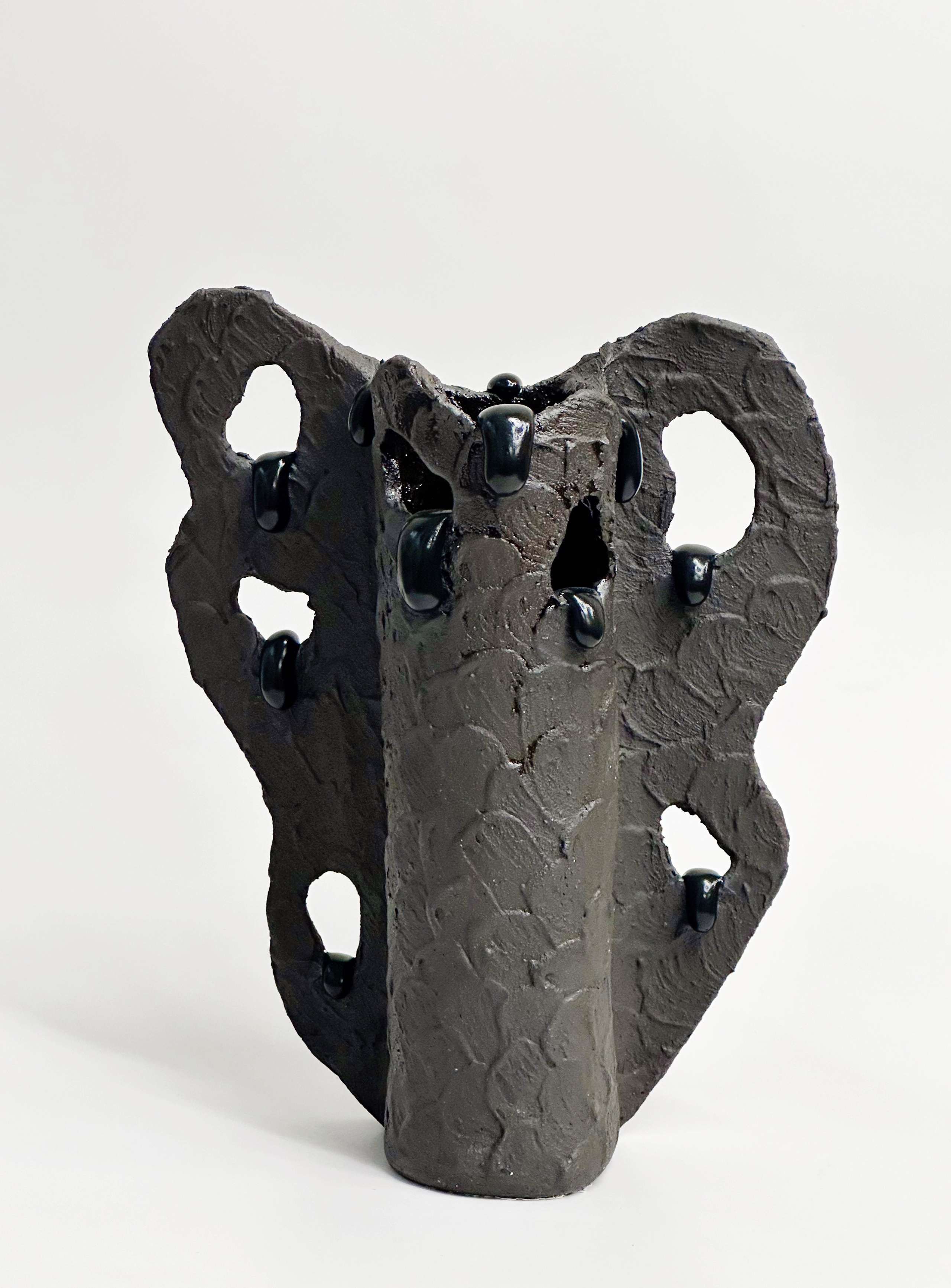 Solid structures. TATYANA YAKUSHEVA