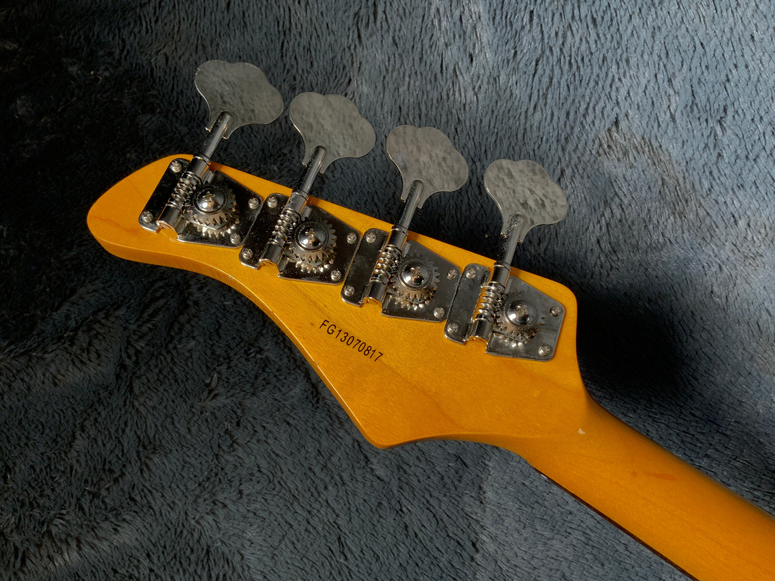 Fernandes Jazz Bass RJB-380 CAR. Гитары