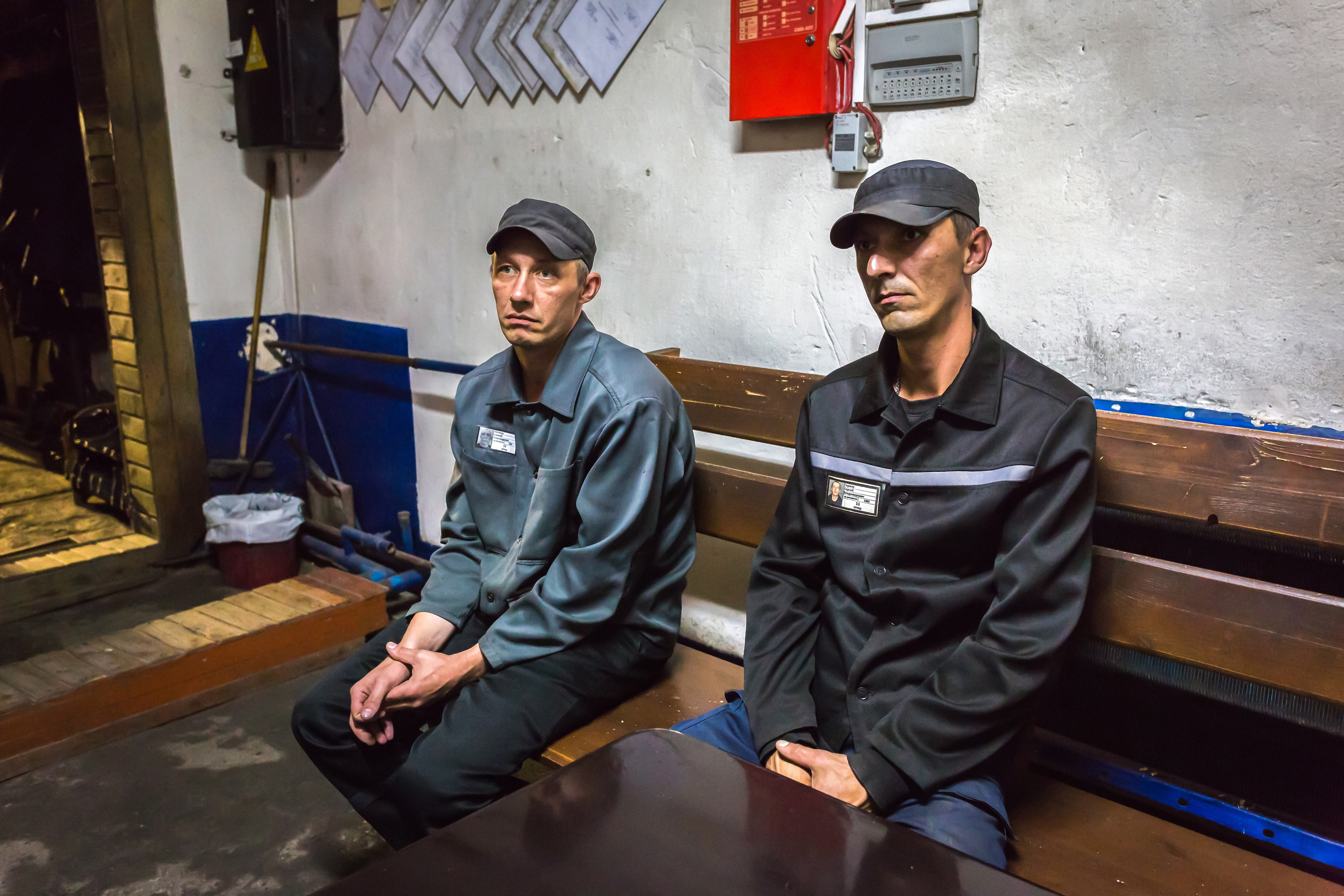 СВЯЗАННЫЕ ОДНОЙ ЗОНОЙ. Контакты