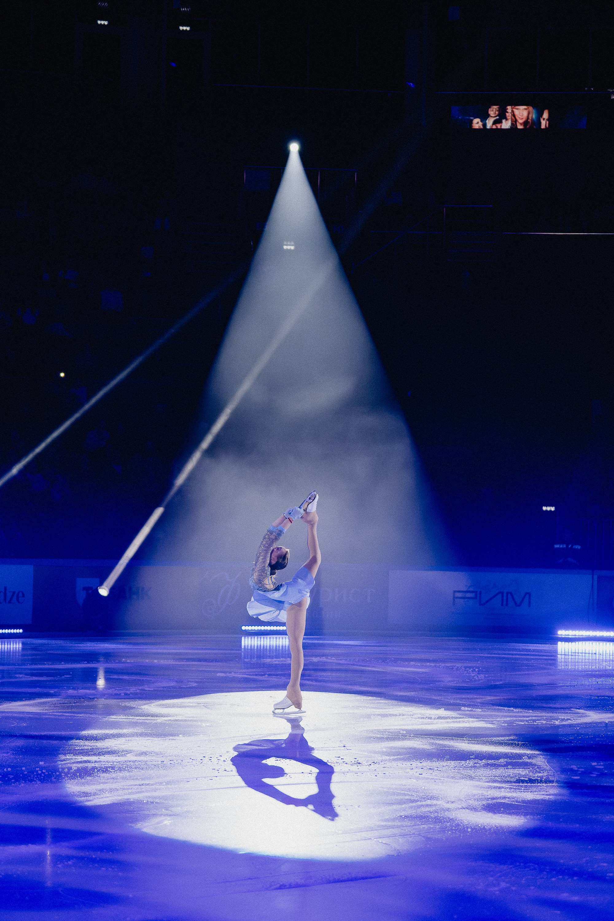 Шоу Этери Тутберидзе в Новосибирске. Воробьева Ксения — Спортивный и танцевальный фотограф Новосибирск