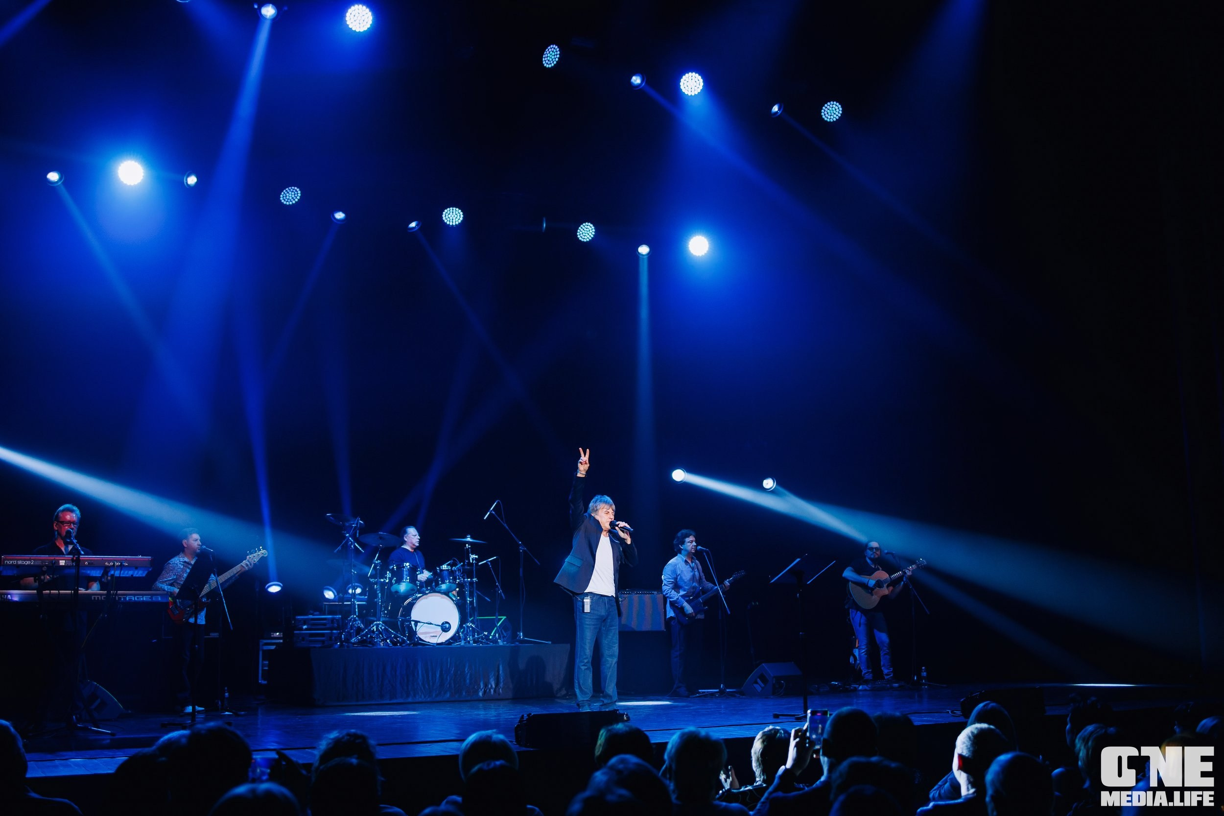 Фоторепортаж из театра эстрады Янтарь-холл. One Media Life: фоторепортажи, фотоотчеты с мероприятий и заведений