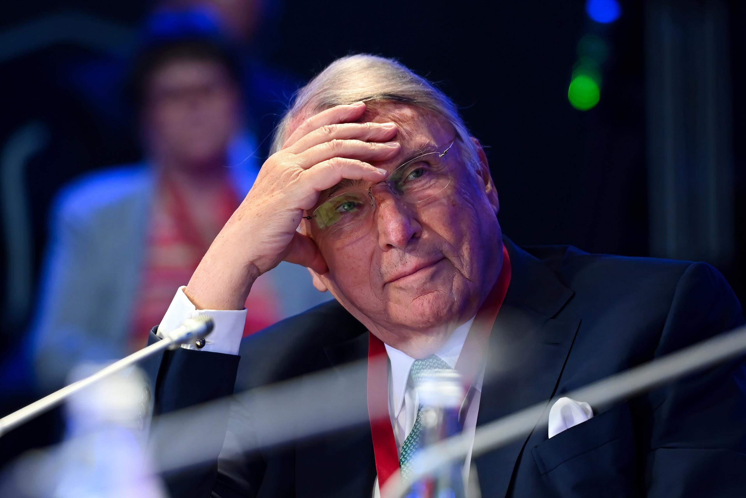 Фотограф на конференцию в Сочи. Репортажный фотограф в Сочи Евгений Реутов