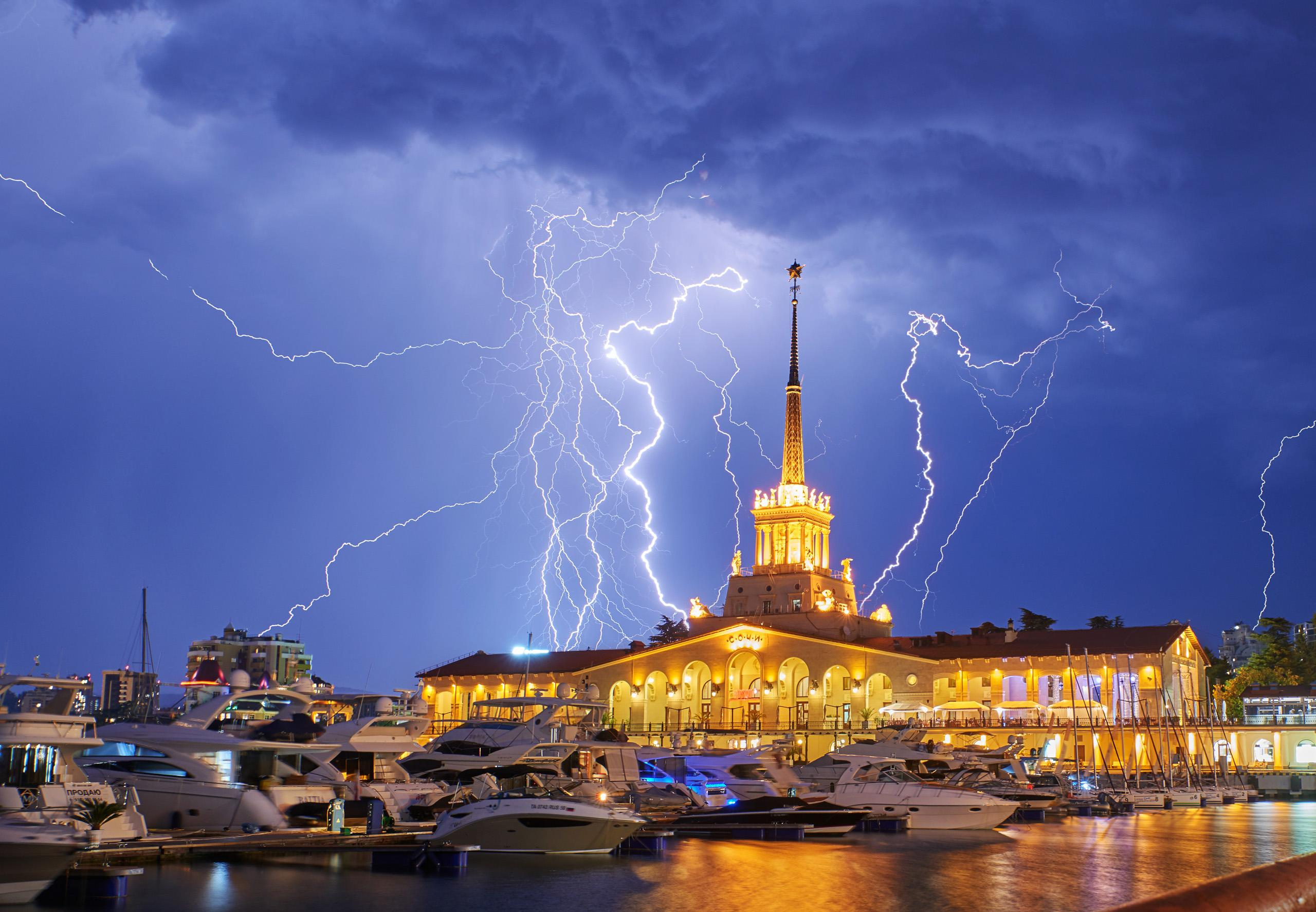 Репортажный фотограф в Сочи Евгений Реутов