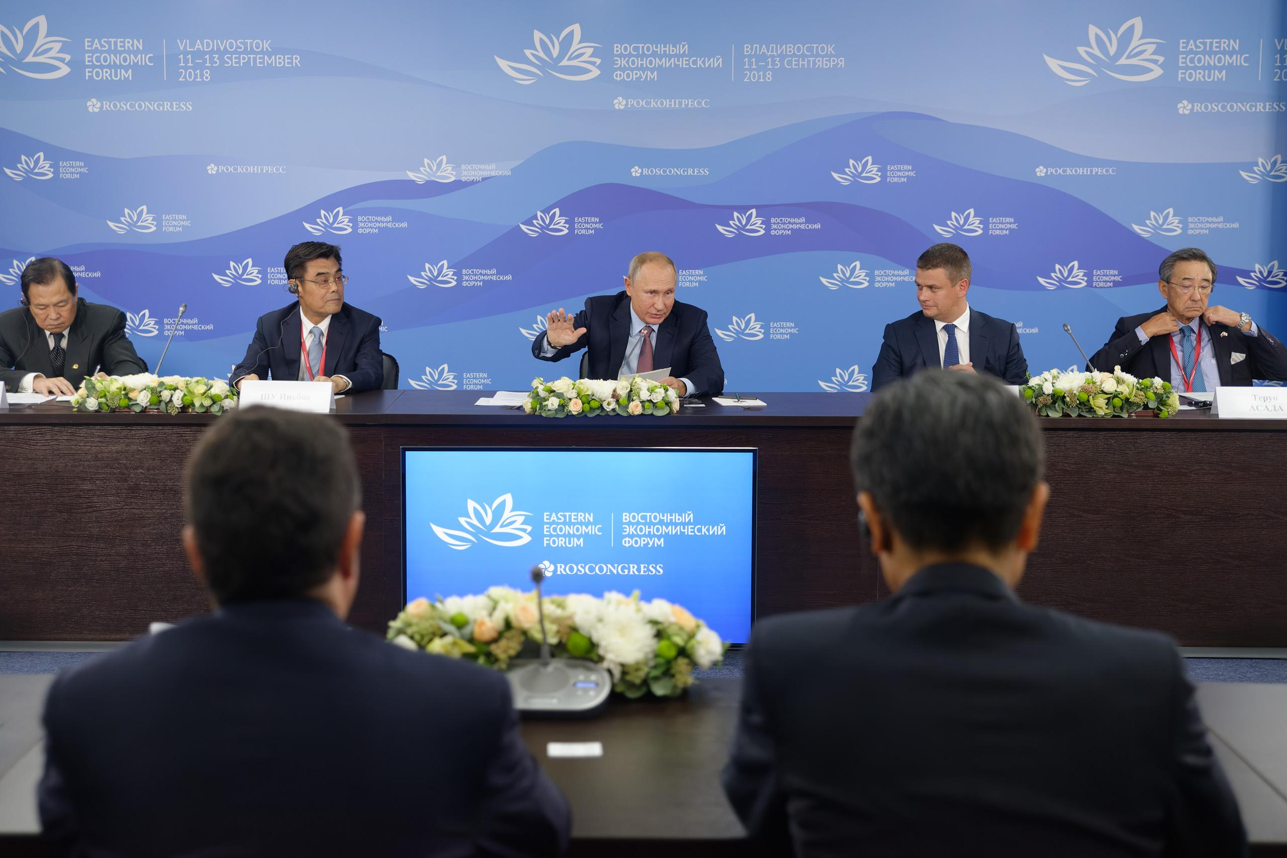 Репортажный фотограф в Сочи Евгений Реутов