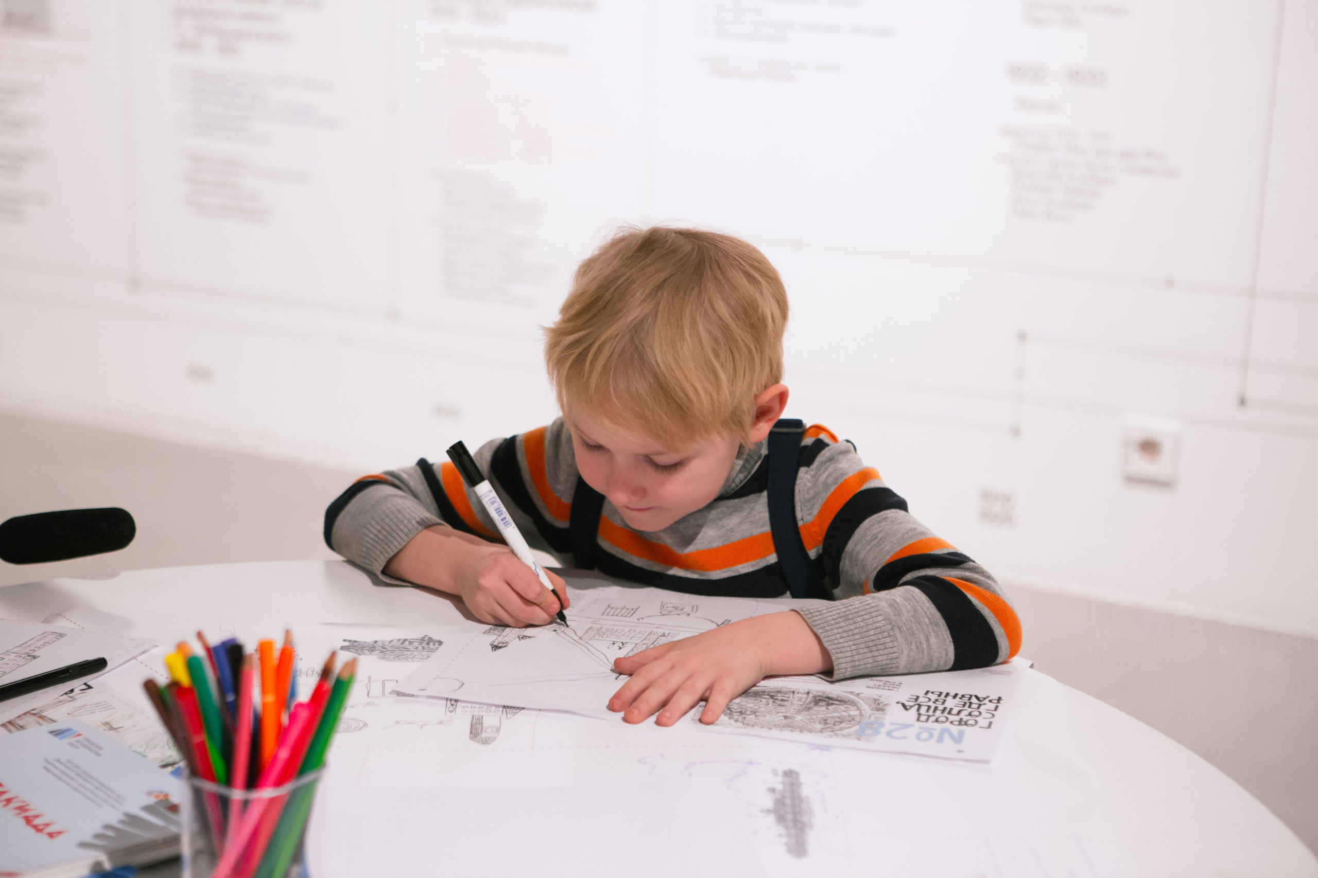 Детская студия «Киношка» г. Москва. Выпускные альбомы и школьный фотограф в Подольске, Троицке, Щербинке, Москве и Московской области