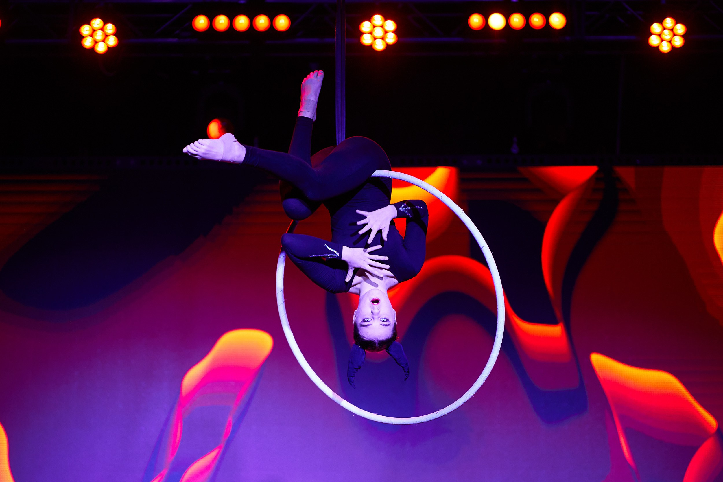 Анонс фоторепортажа с Концерта Грация. POLE DANCE. Photographer for business Mikhail Semenov. Aqua photo studio, photo school