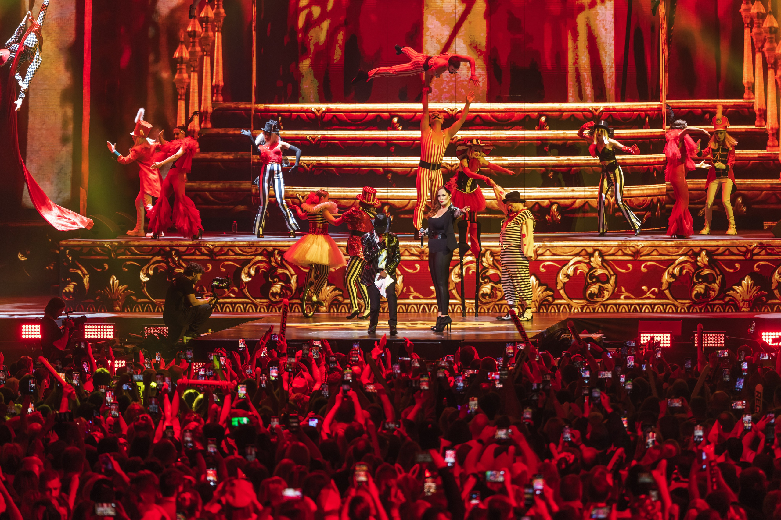 Superdiskoteka 90. Svyatoslav Bunkov | photographer