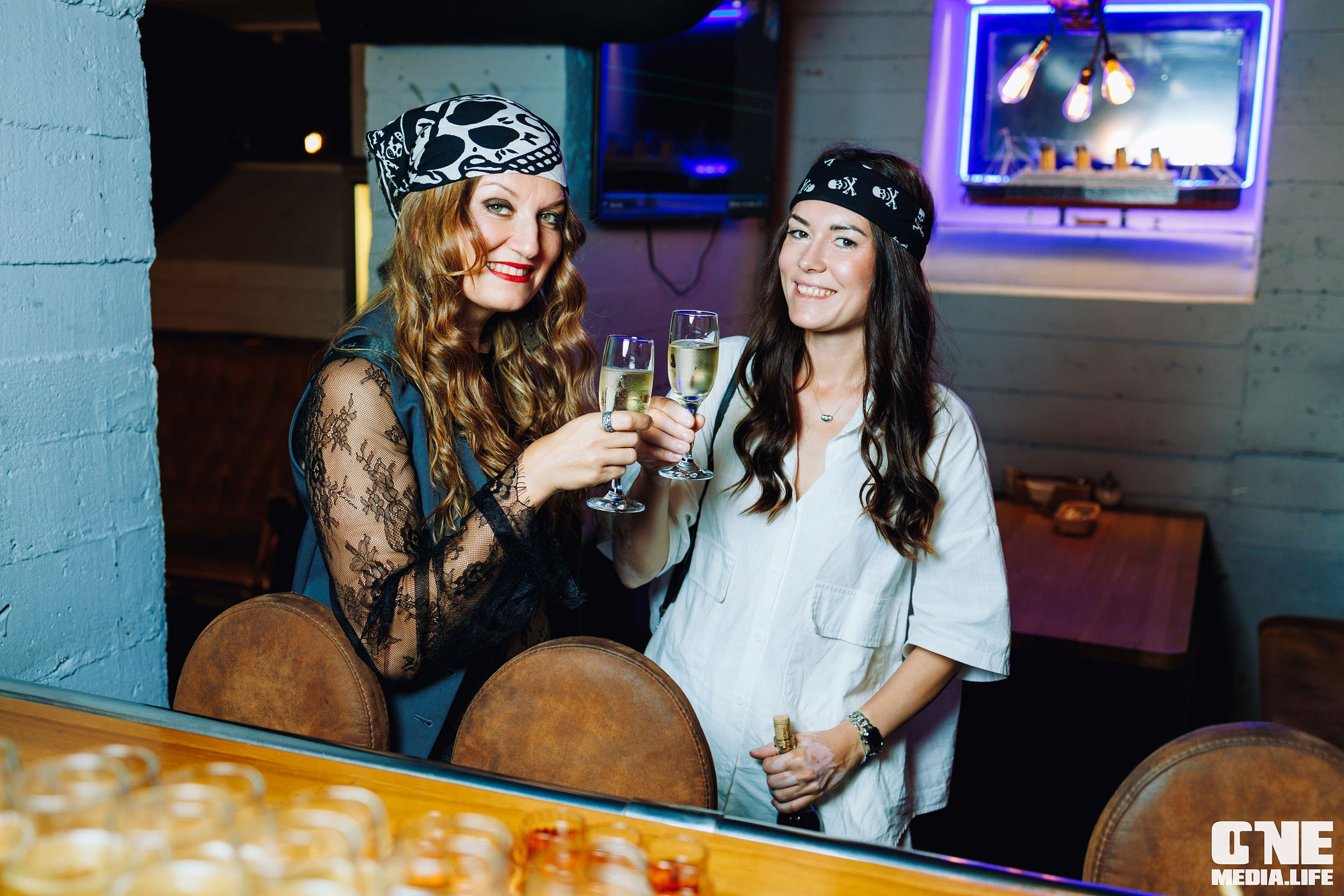 Фоторепортаж из бара Dreadnought. One Media Life: фоторепортажи, фотоотчеты с мероприятий и заведений