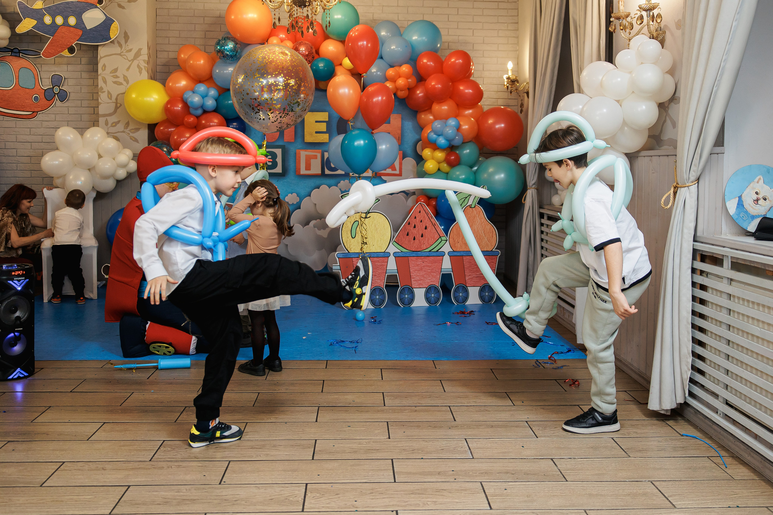 День Рождения Леона