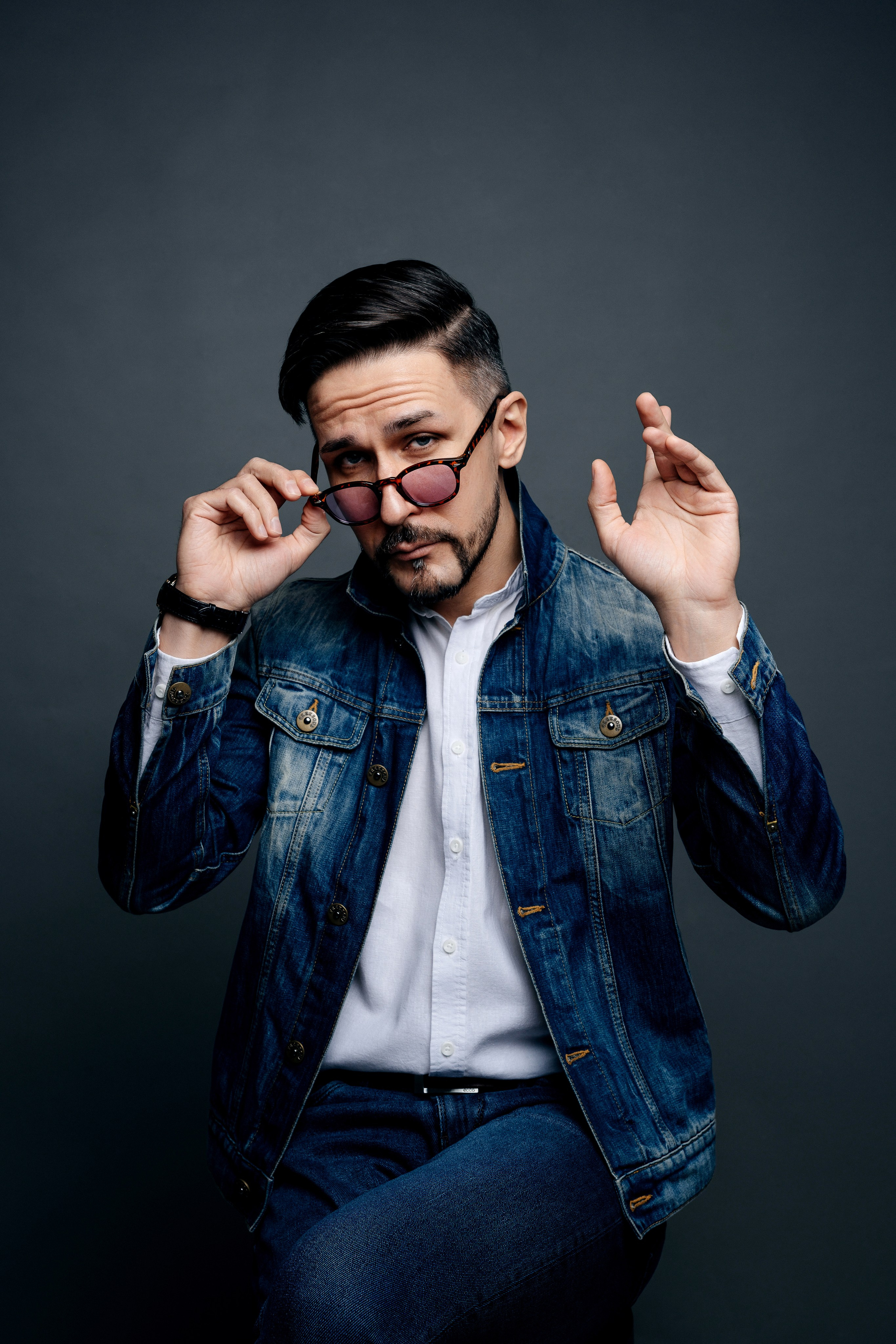 Андрей Ворновский, Журналист, радио и телеведущий. Официальный голос крупных городских мероприятий. Фотограф и видеограф Анна Жагорина