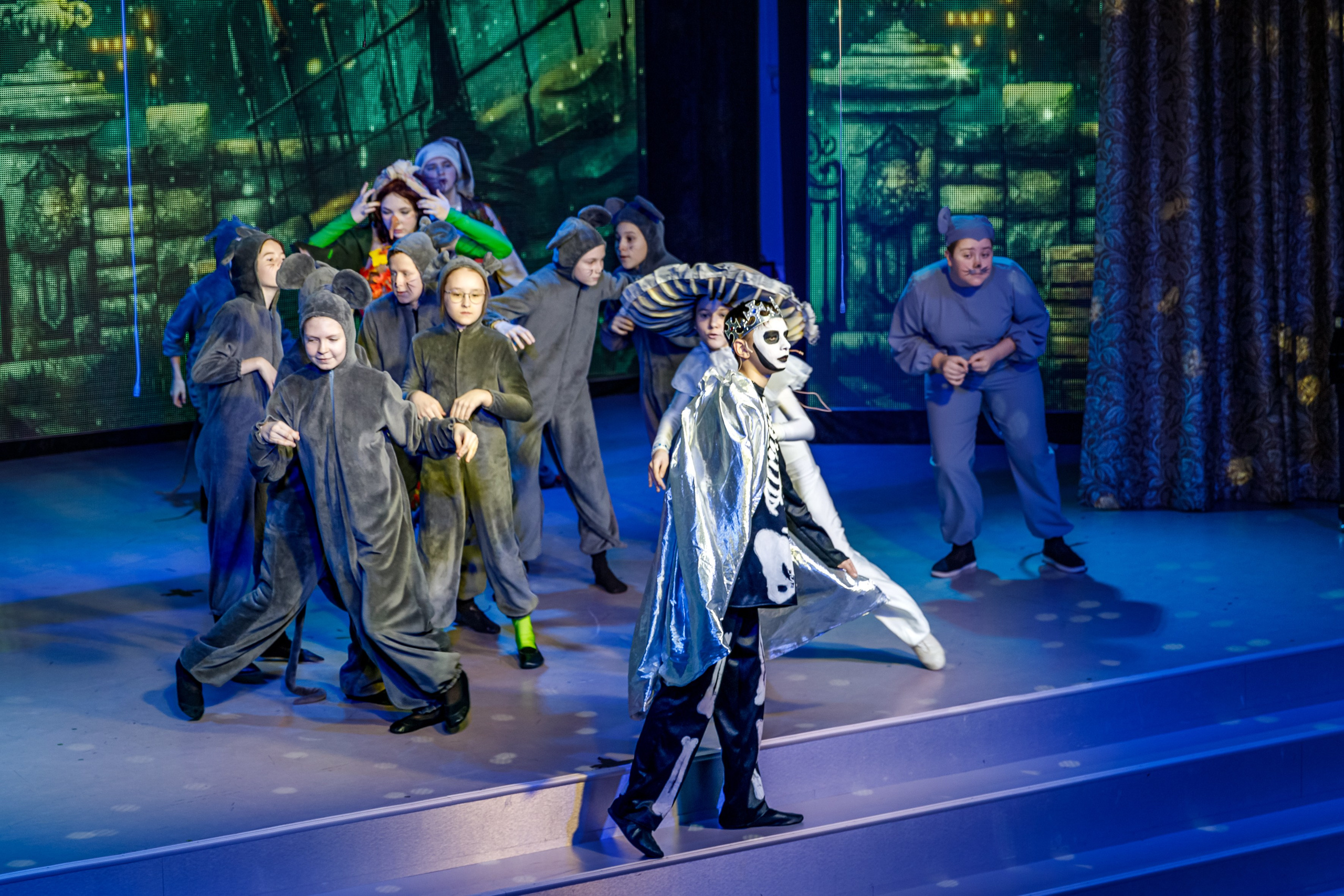 Новый год МЭЦ артстудия Успех. Марина Ушакова. Фотограф. Выпускные альбомы. г. Краснодар