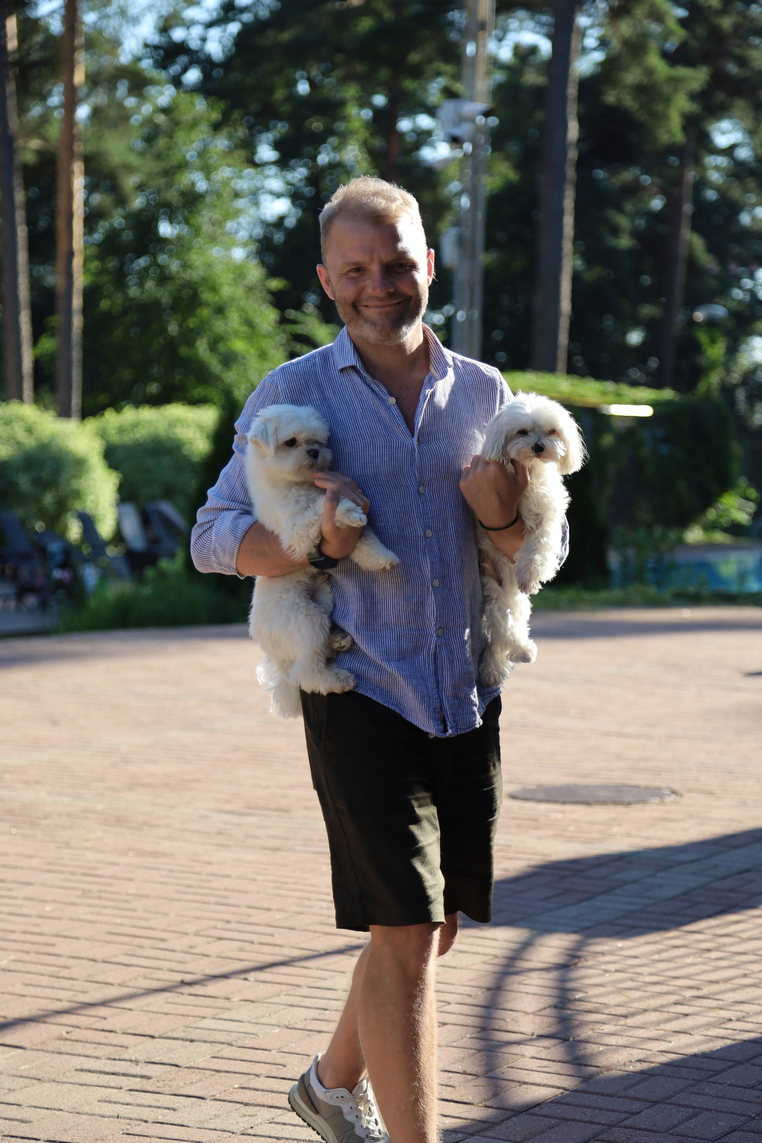 Фотосессия Дня Рождения на берегу Финского залива. Любовь Каширская — фотограф для малого бизнеса и специалистов