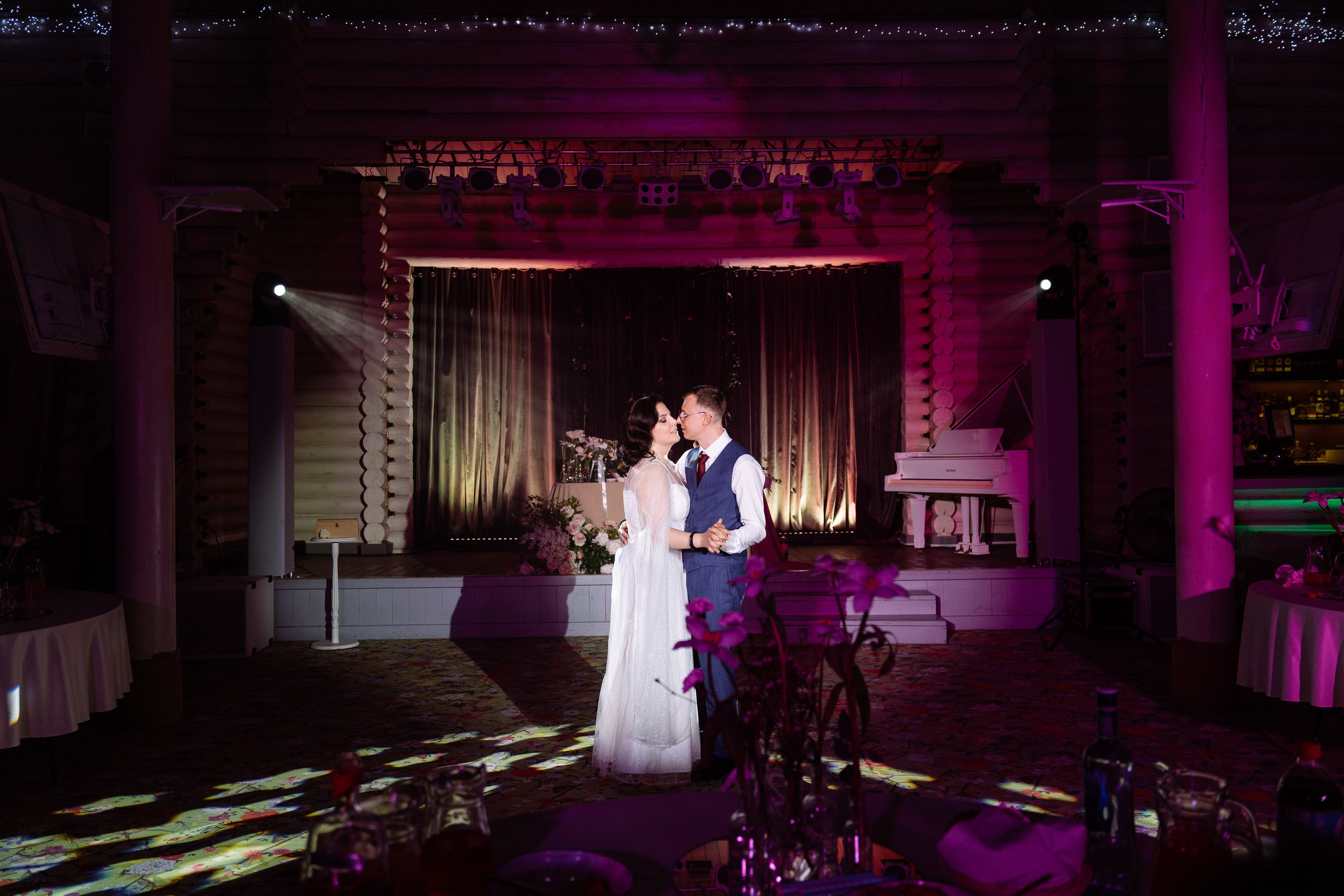 Свадьба Валентина и Дарьи в загородном клубе «Ближняя дача»