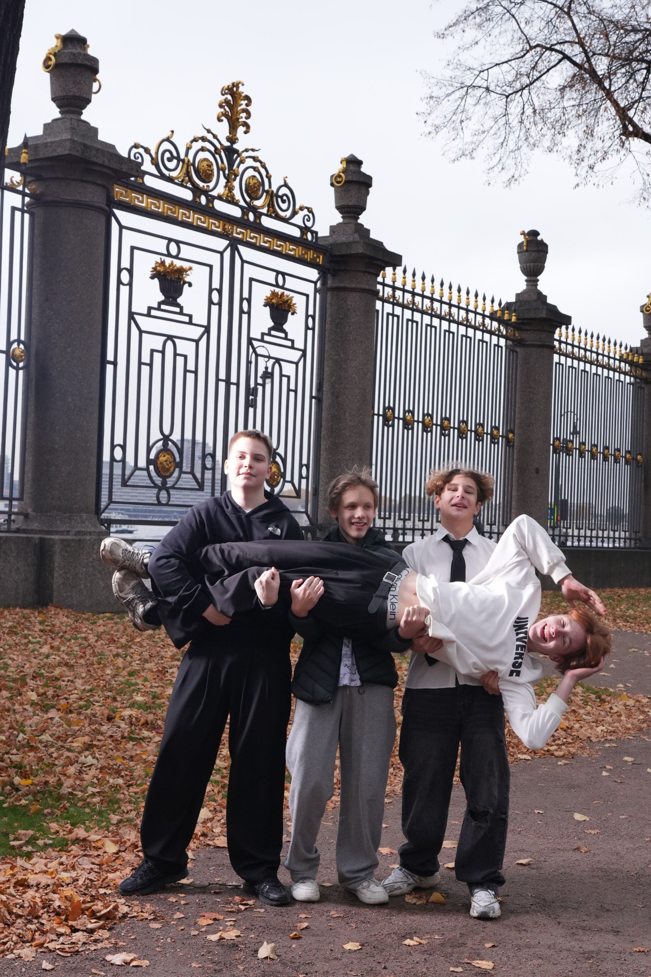 Школьная фотография в Санкт-Петербурге, выпускные альбомы, фотосессии