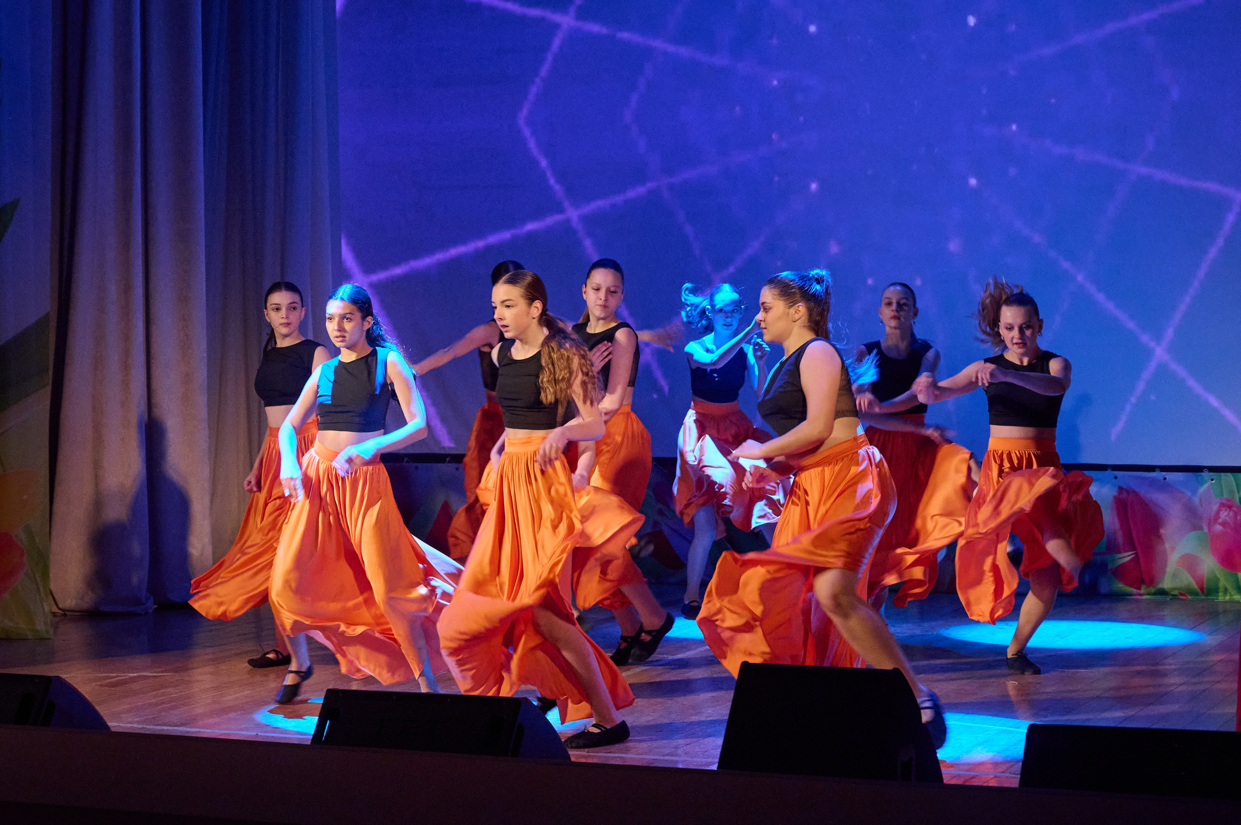 8 марта ДК Кабардинка. Жизнь курорта Кабардинка в фотографиях