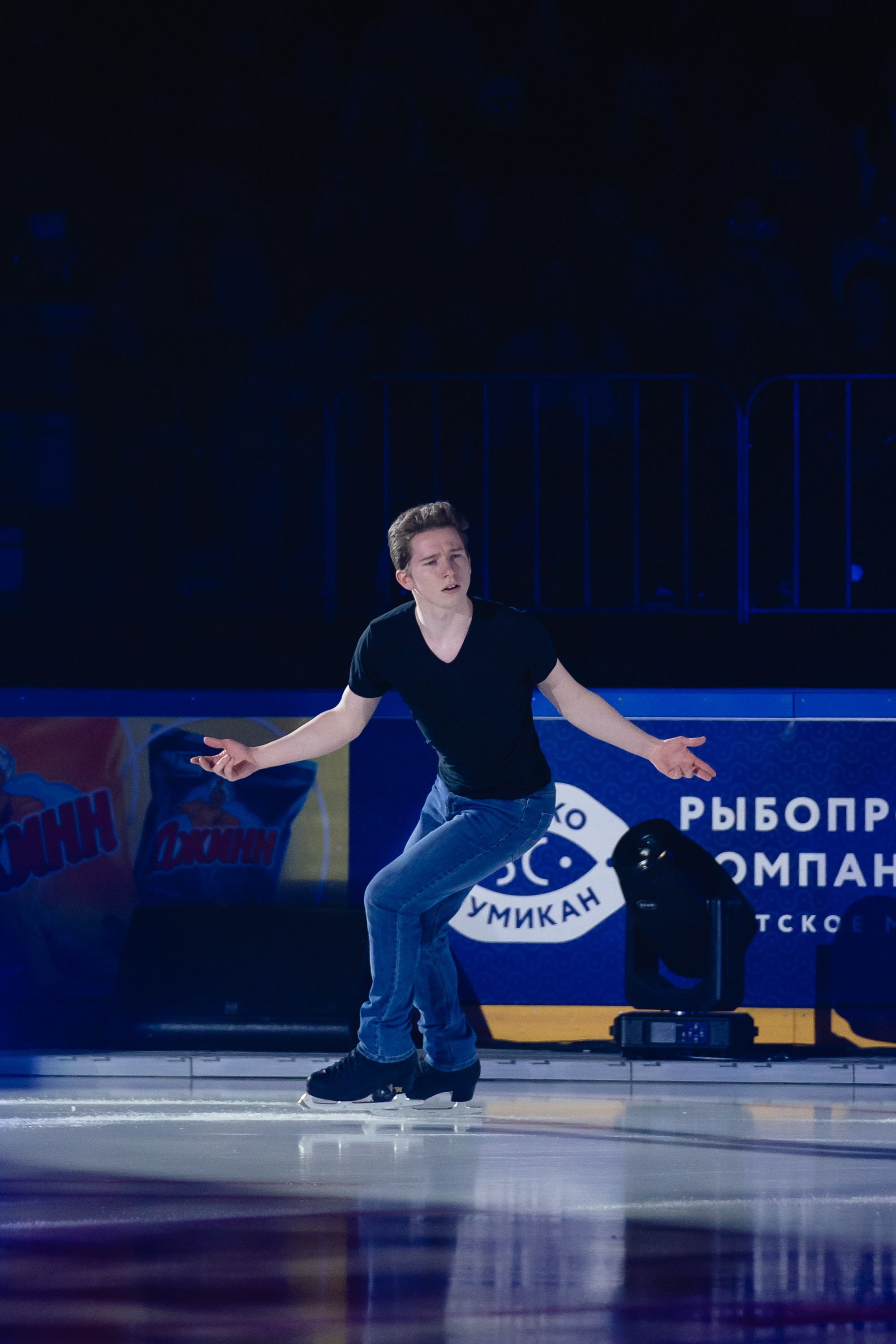 Шоу «Чемпионы на льду» в Новосибирске. Воробьева Ксения — Спортивный и танцевальный фотограф Новосибирск