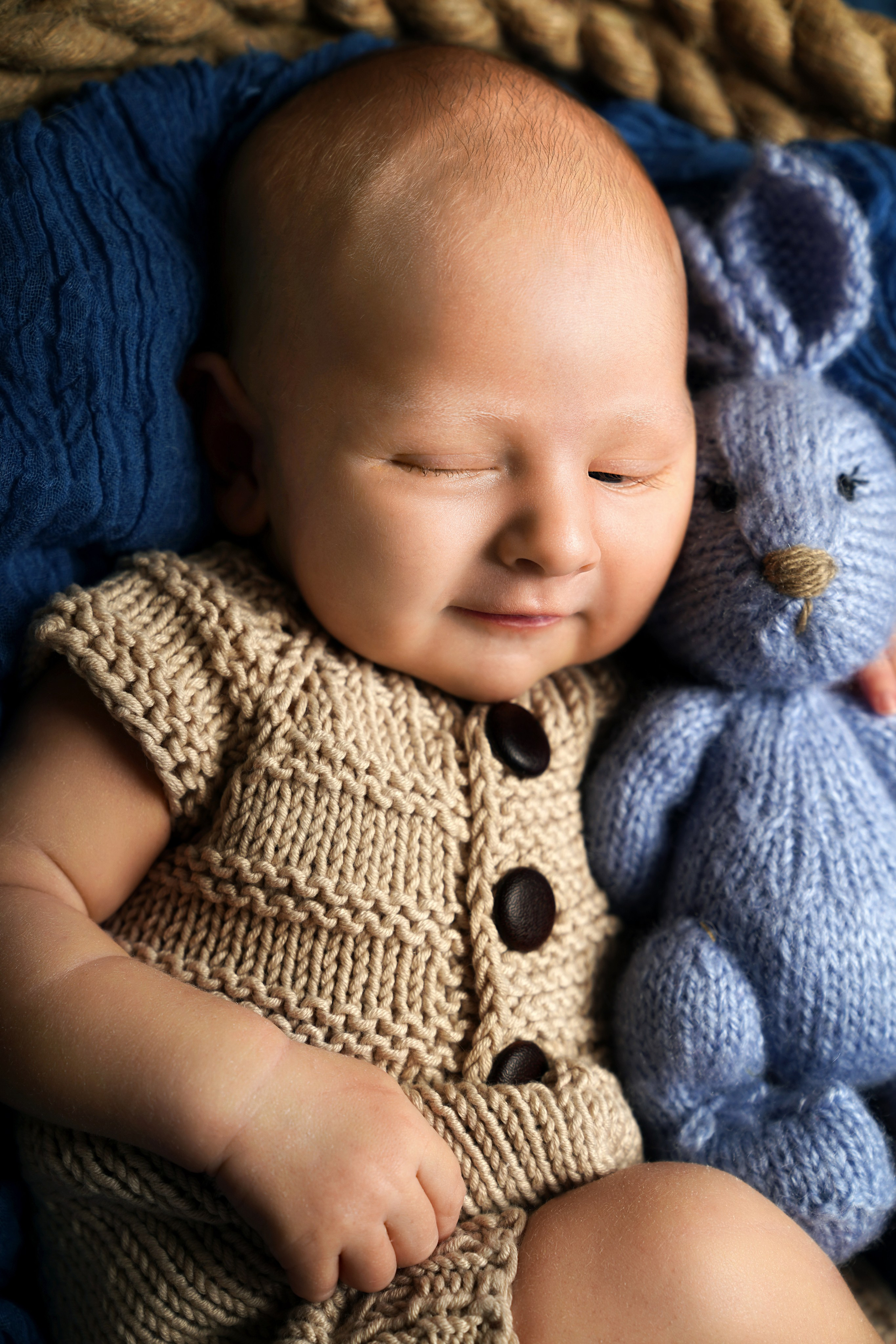 Фотосессия новорожденного (newborn). Фотограф новорожденных, детей до года и беременных в Симферополе