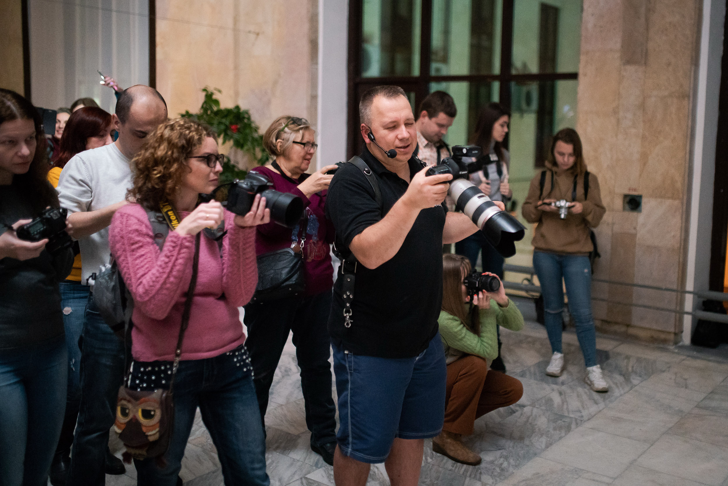 Наставник по фотоискусству, индивидуальное обучение, коучинг. Обучаю фотографии с нуля, научу фотографировать как профи, богатый опыт преподавания и обучения. Удобная фотостудия в центре города Ярославля. Как заработать на фотографии, бизнес, доход, заработок. ТОП 30 в России, лучший фотограф, учись у лучших! Михаил Семенов наставник для фотографов. ЭльМастер Школы Причинности
