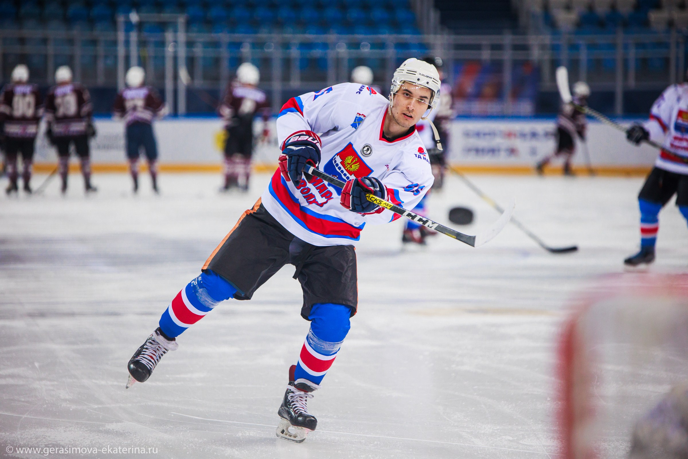 13 Ночная Лига 2024 — фестиваль хоккея. Фотограф Лодейное Поле Екатерина Герасимова в Санкт-Петербурге и Лен. области