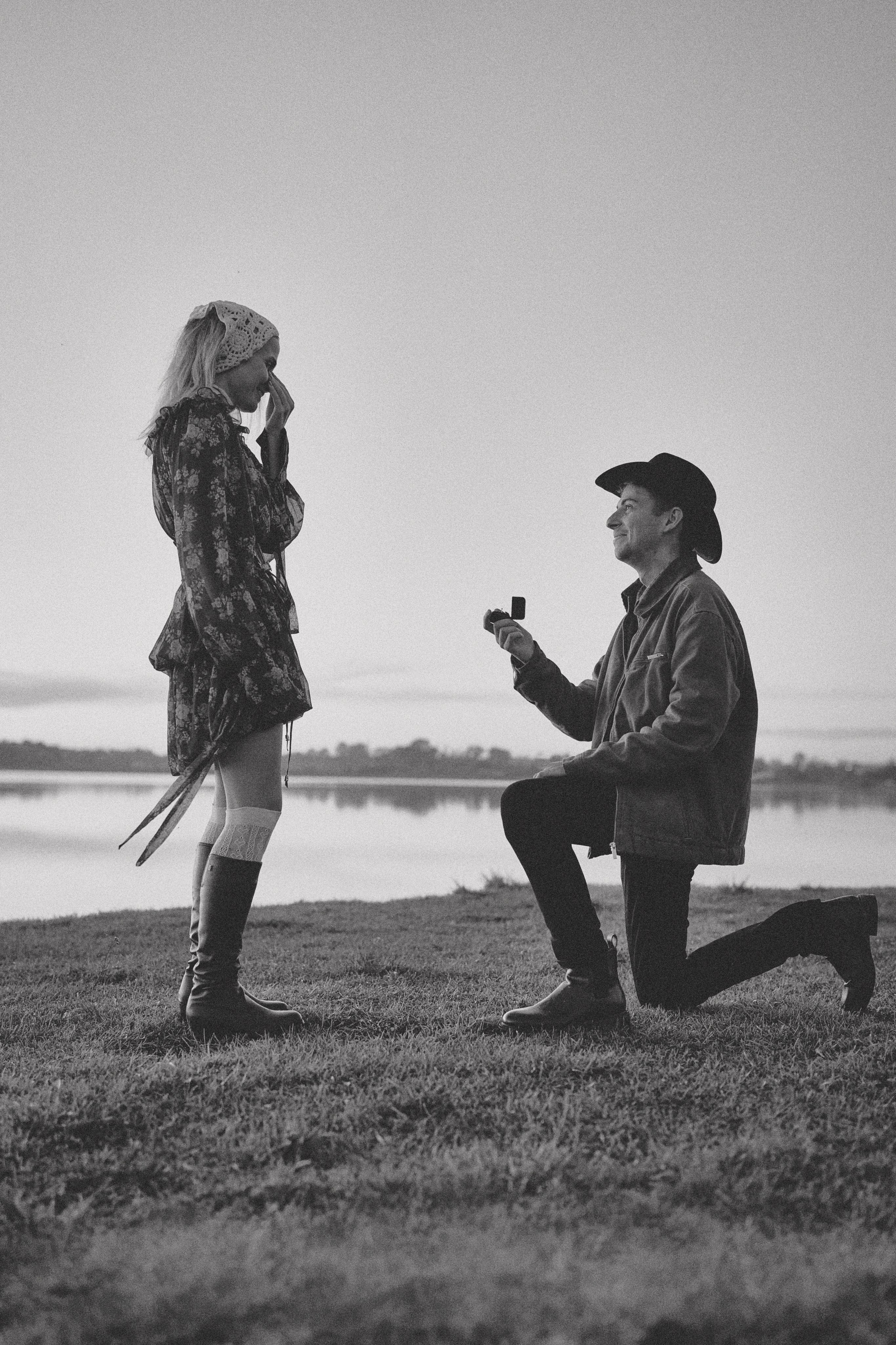 Лавстори — фотосессия пары с живыми эмоциями. Фотограф в Хабаровске Дмитрий Лемешков