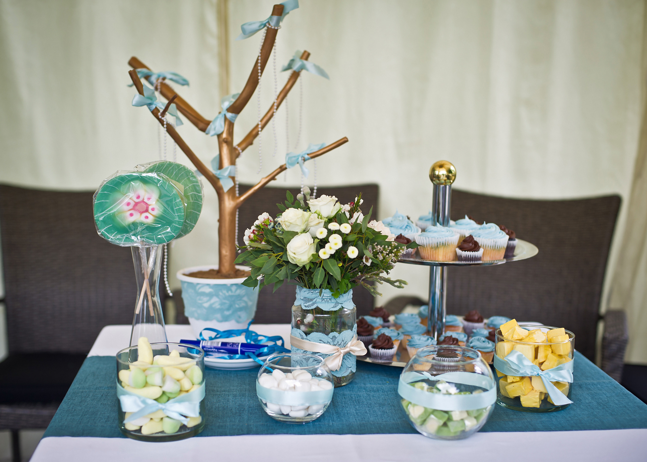 Профессиональная свадебная фотосессия в Москве и московской области. Выпускные альбомы. Частные съемки