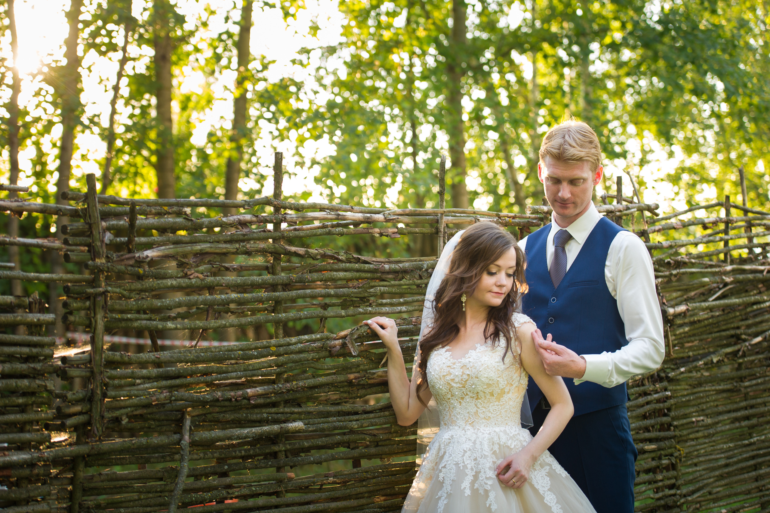 Профессиональная свадебная фотосессия в Москве и московской области. Выпускные альбомы. Частные съемки