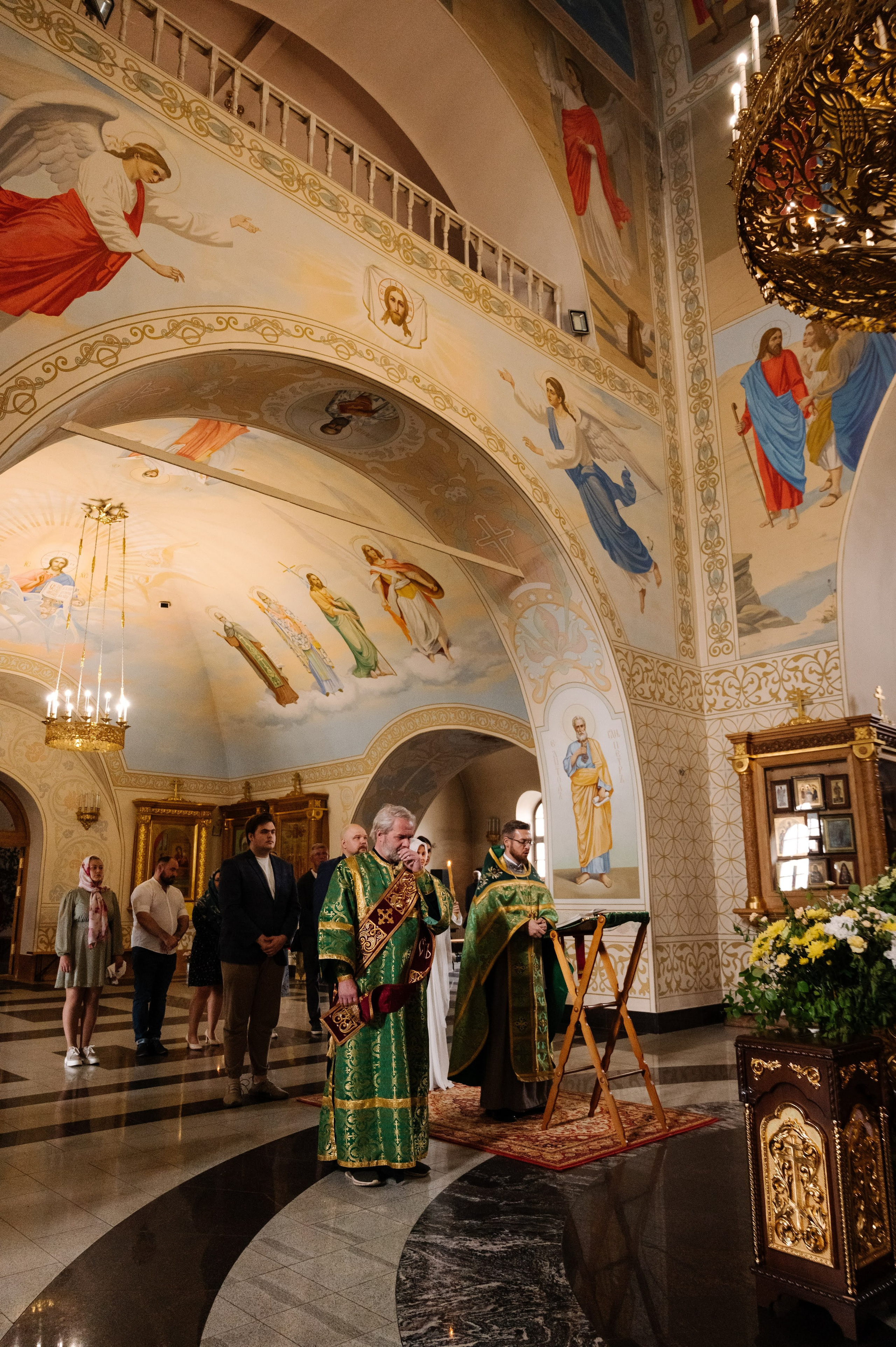 Фотосъёмка крещения в Санкт-Петербурге — Маргарита Иванова, фотограф. Профессиональный фотограф беременности в СПБ. Стильные фотосессии беременности в стиле минимализм и классическая фотография