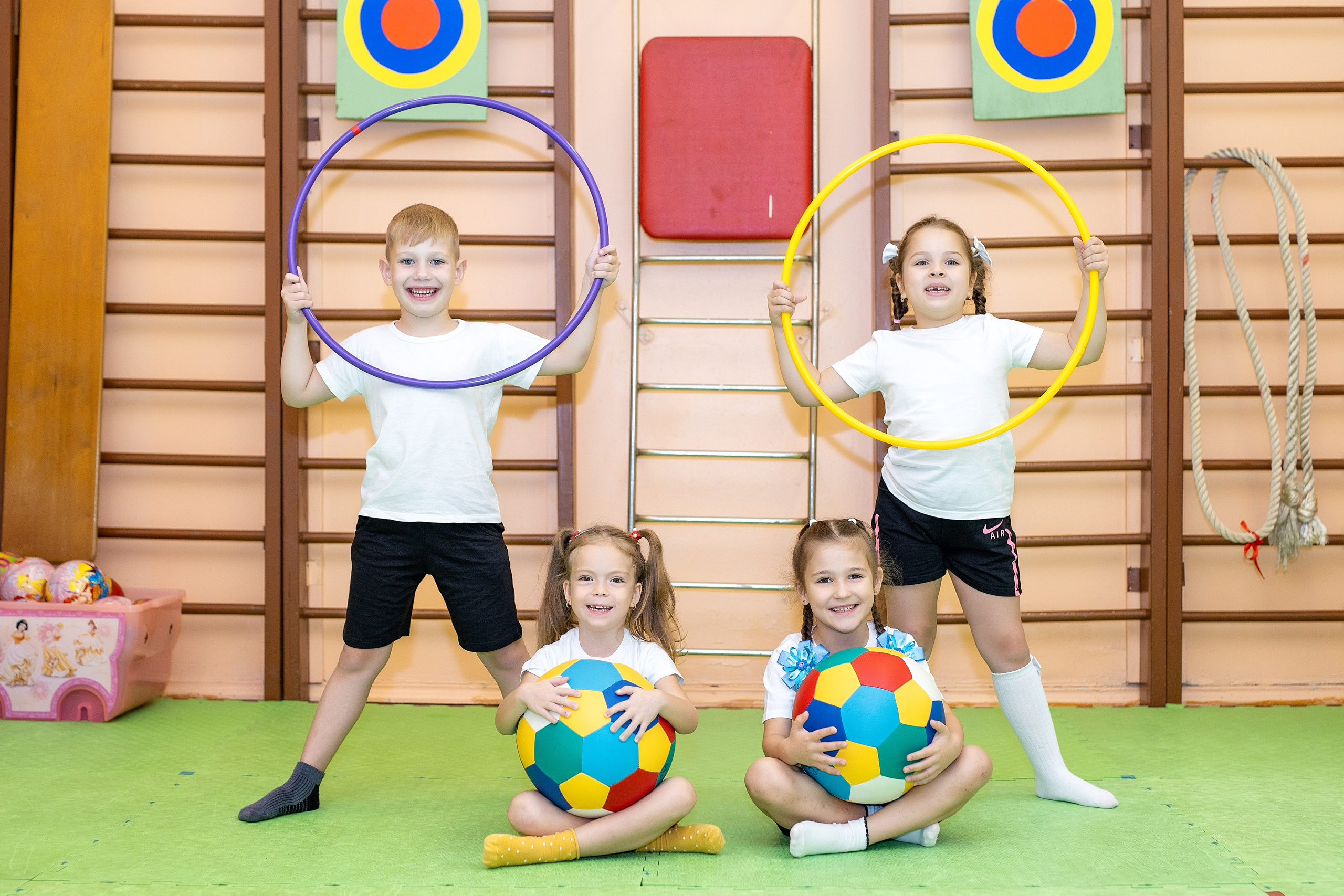 Детский сад 39 «Дельфинёнок», группа «Воробышки». Стильный выпускной альбом Владивосток фотограф Вероника Мигачева