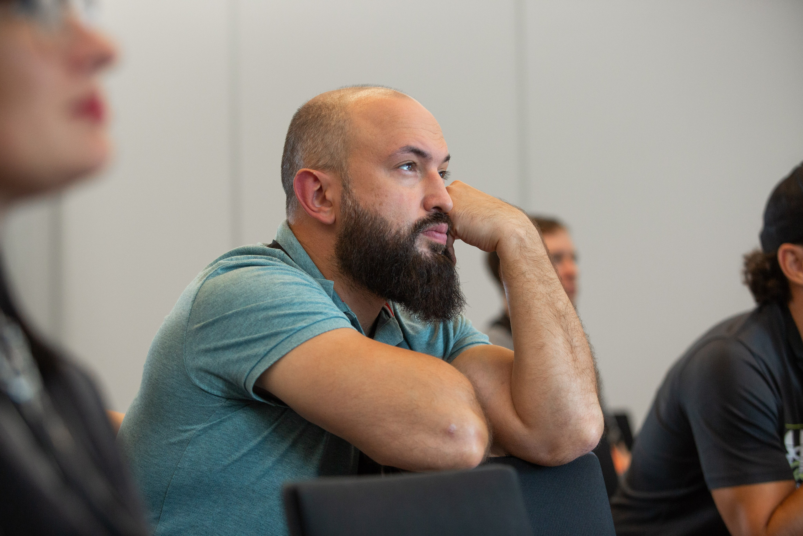 Репортажная фотосъемка во Владивостоке. Портретный, свадебный, репортажный фотограф во Владивостоке Юлиана Джули Фокс