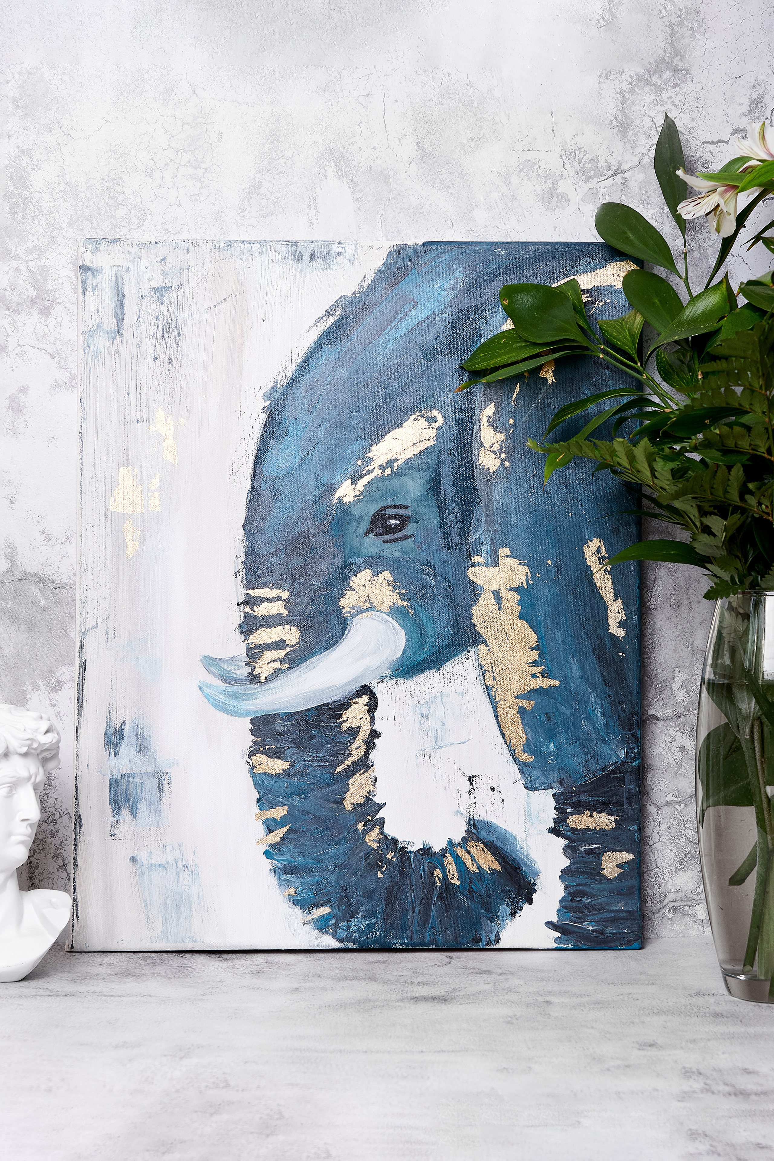 Съемка картин. Контент фотограф для бизнеса и маркет-плейсов