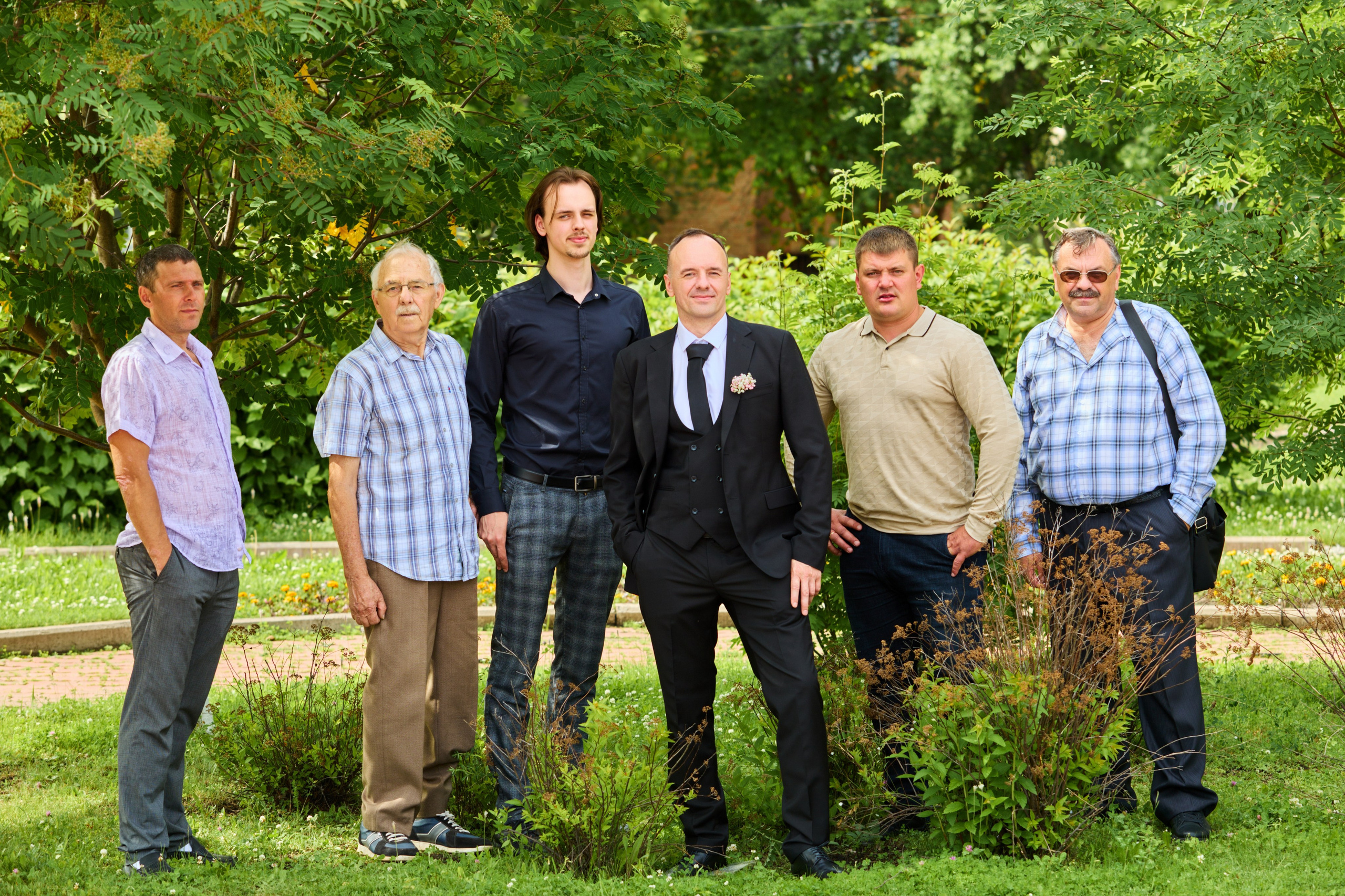 Друзья жениха на локации площадь Королёва