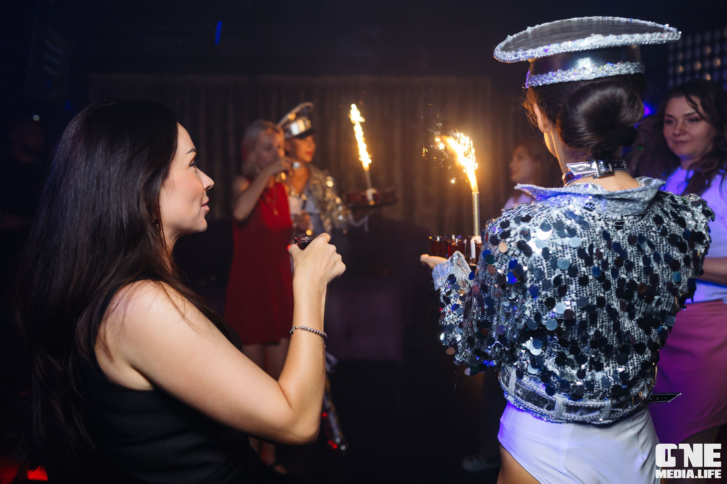 Фоторепортаж из караоке-клуба Эйфория. One Media Life: фоторепортажи, фотоотчеты с мероприятий и заведений