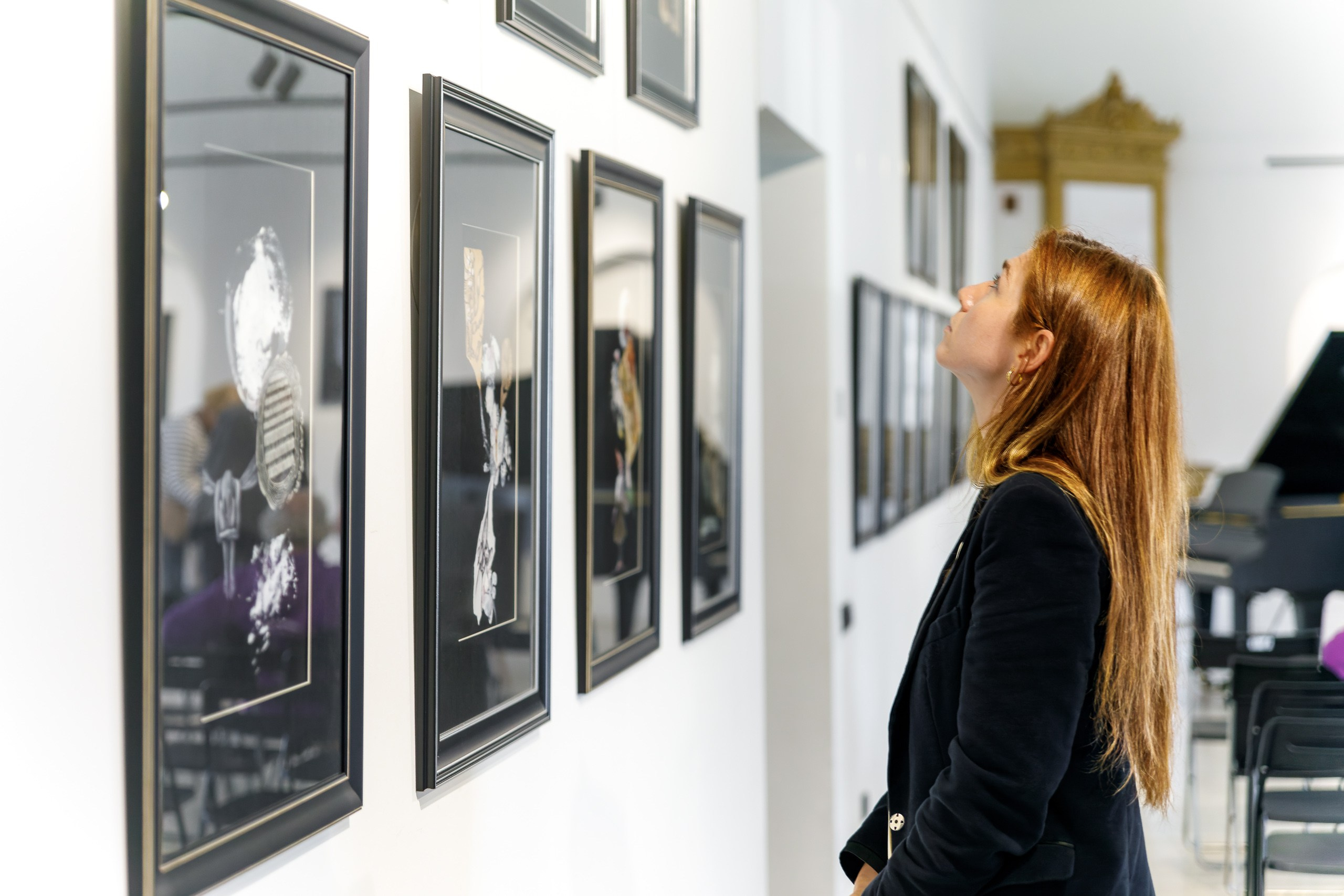 Финисаж выставки Евгения Крылова. Photographer Sergei Miroshnikov